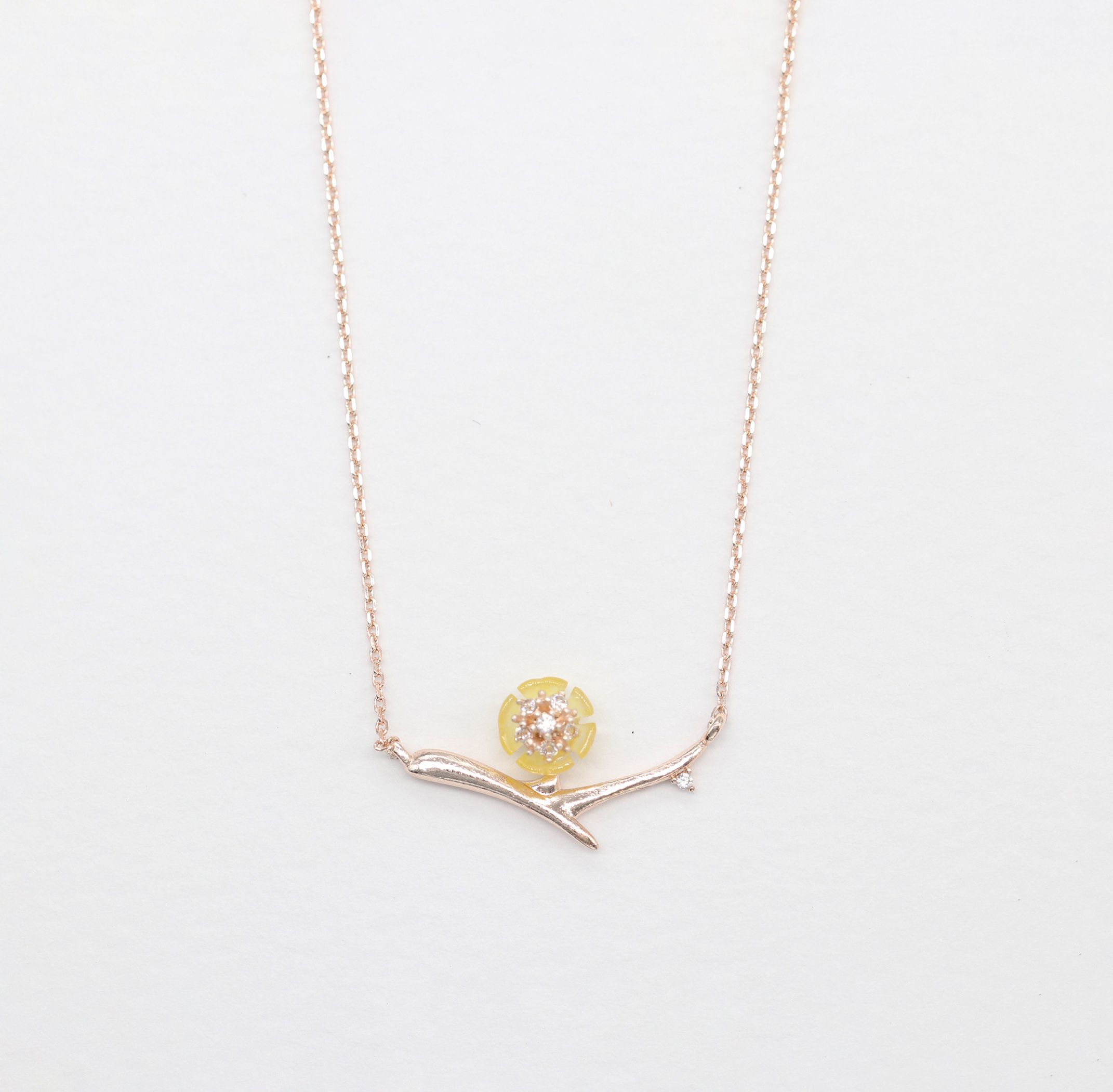 NECKLACE NO 234