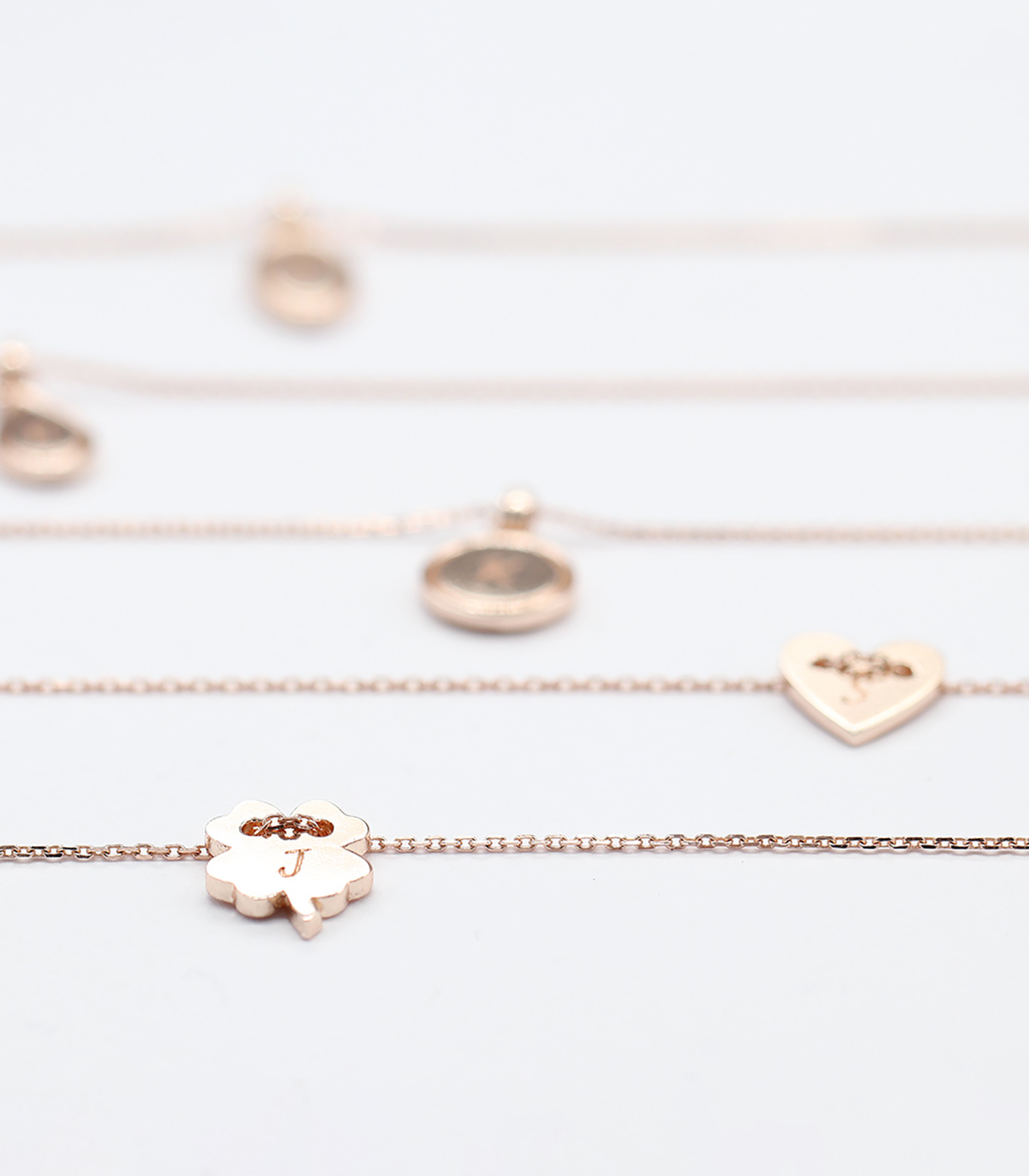 NECKLACE NO 244
