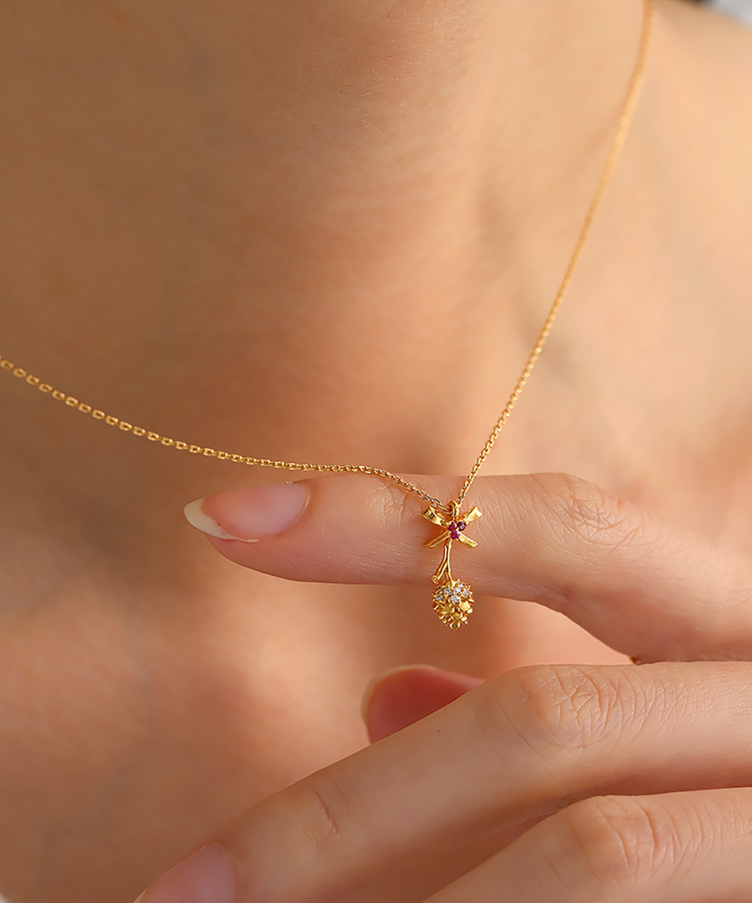 NECKLACE NO 225
