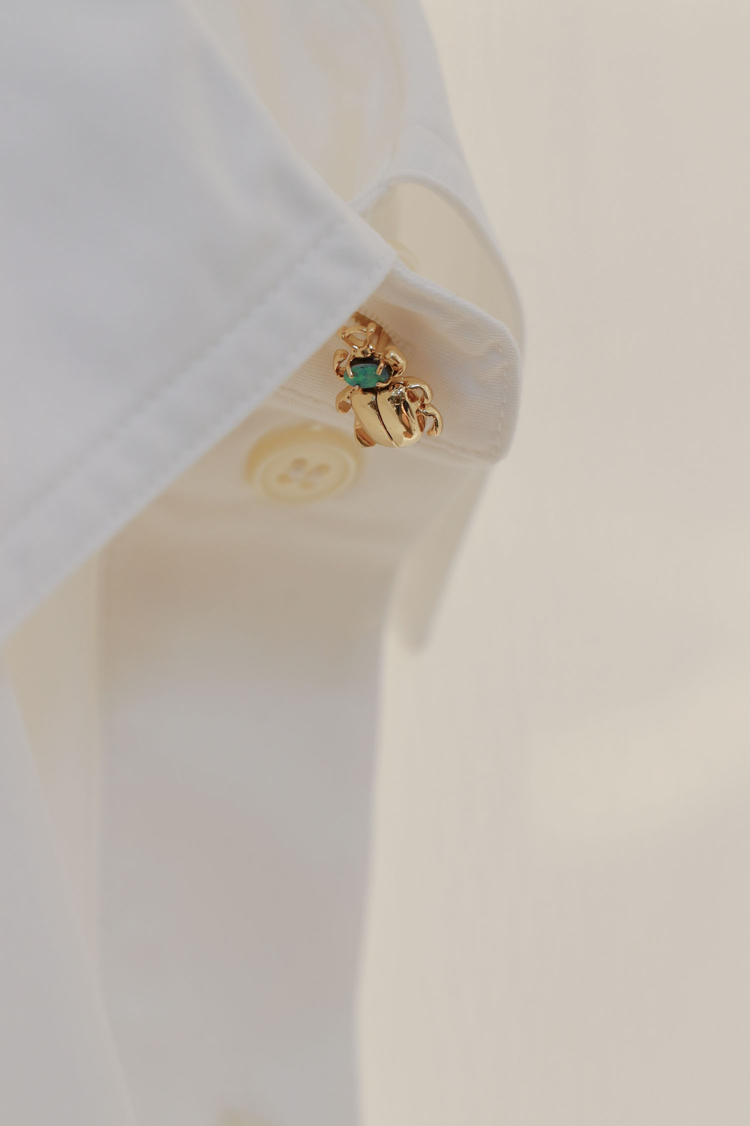 BROOCH NO 02