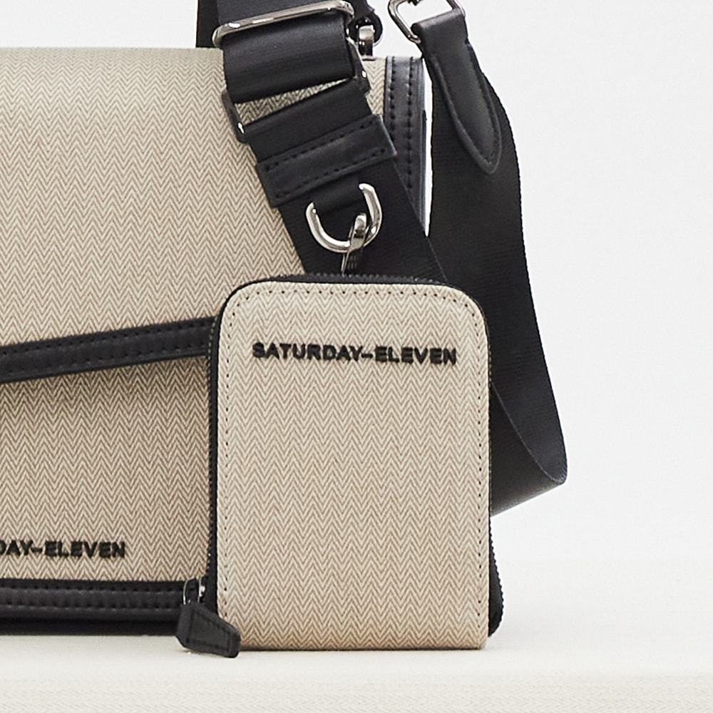 1 - SLOT CARD WALLET
