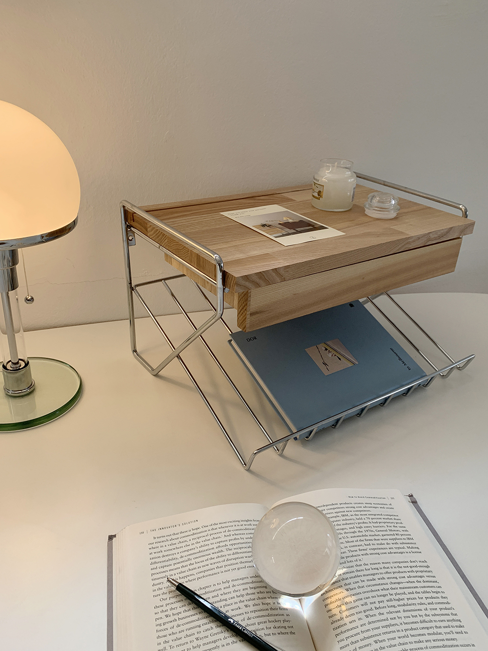 Magazinerack wall shelf (매거진랙 벽 선반)