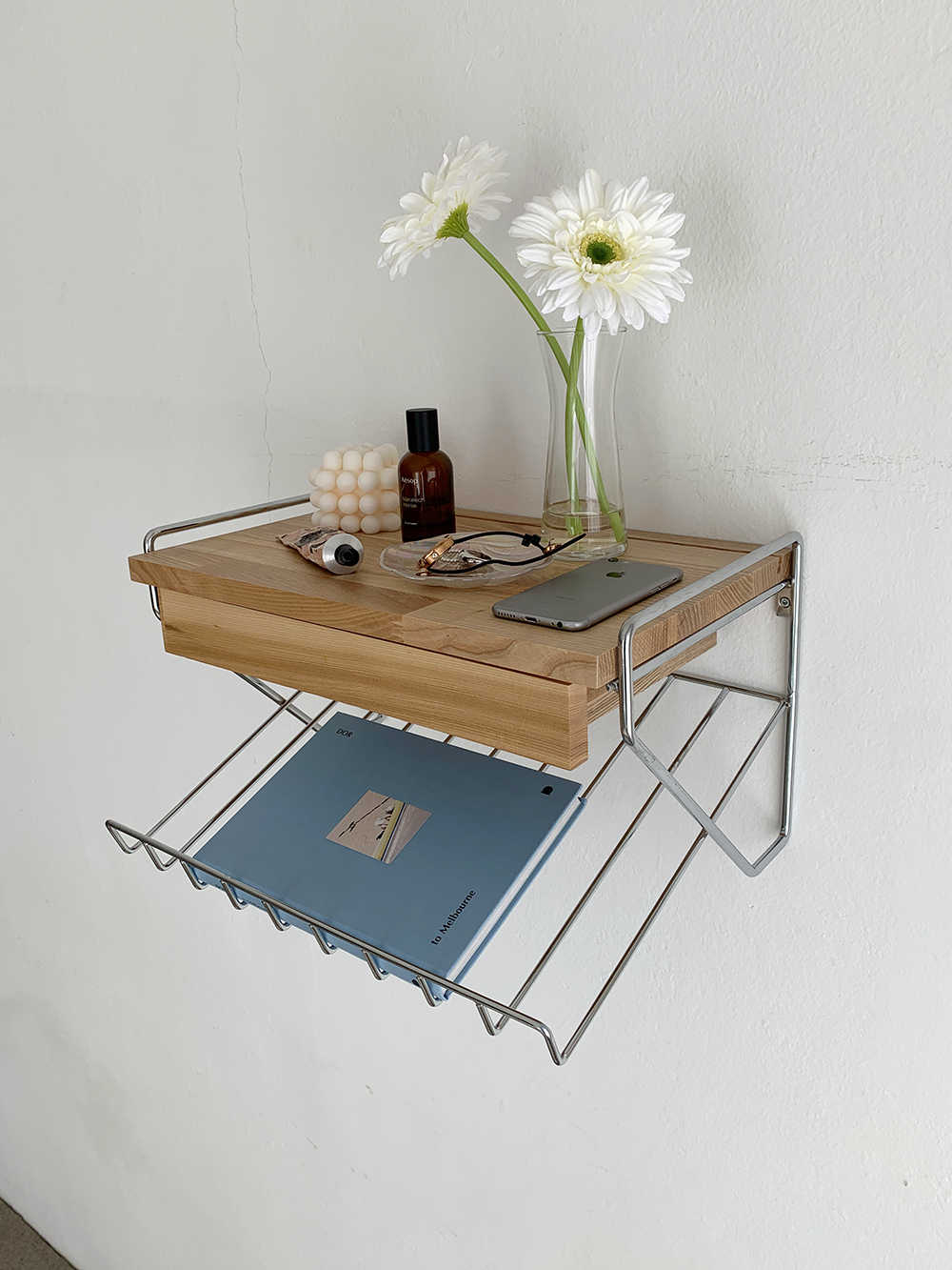 Magazinerack wall shelf (매거진랙 벽 선반)