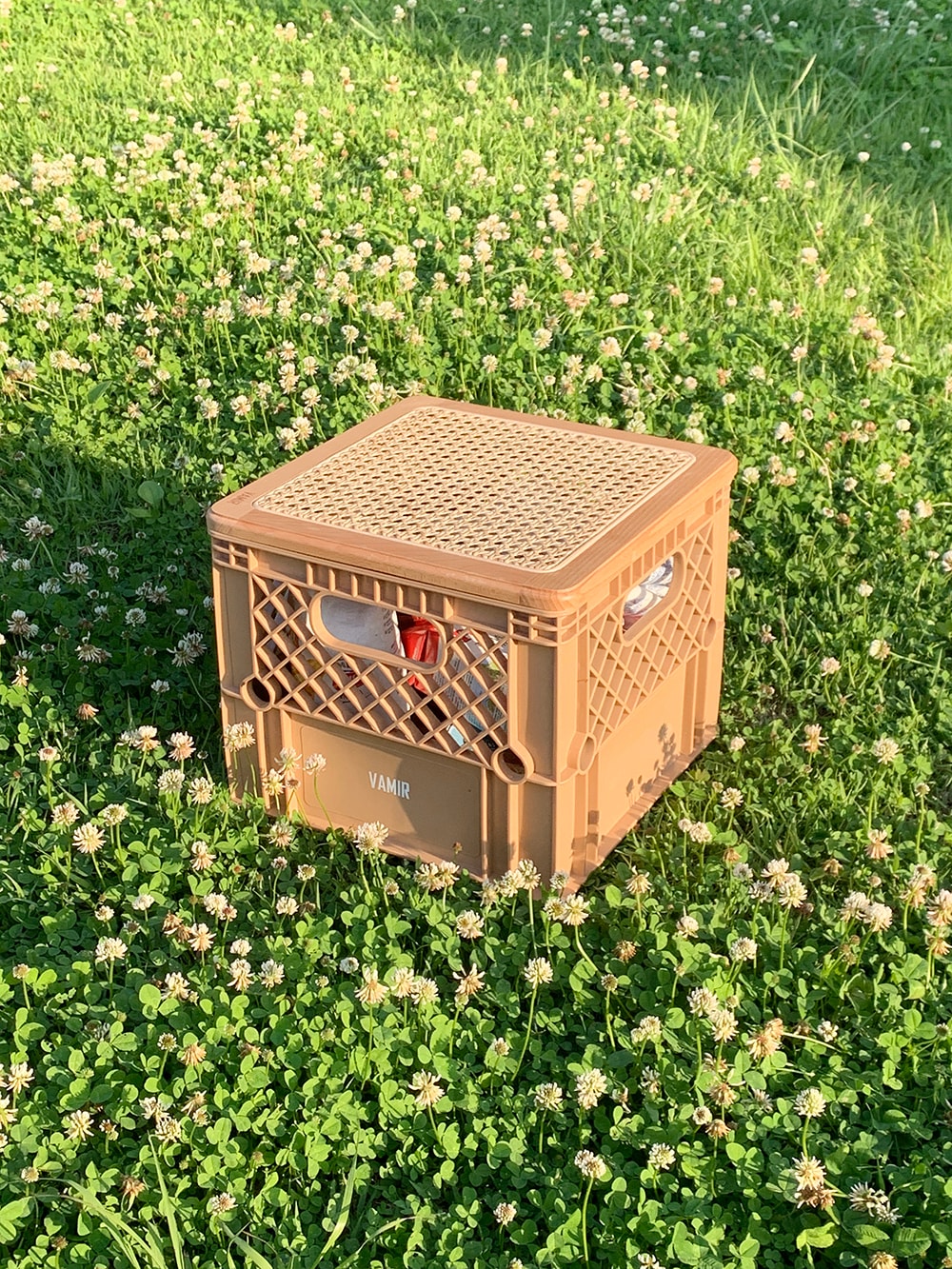 Cane camping milk box (케인 캠핑 밀크 박스)