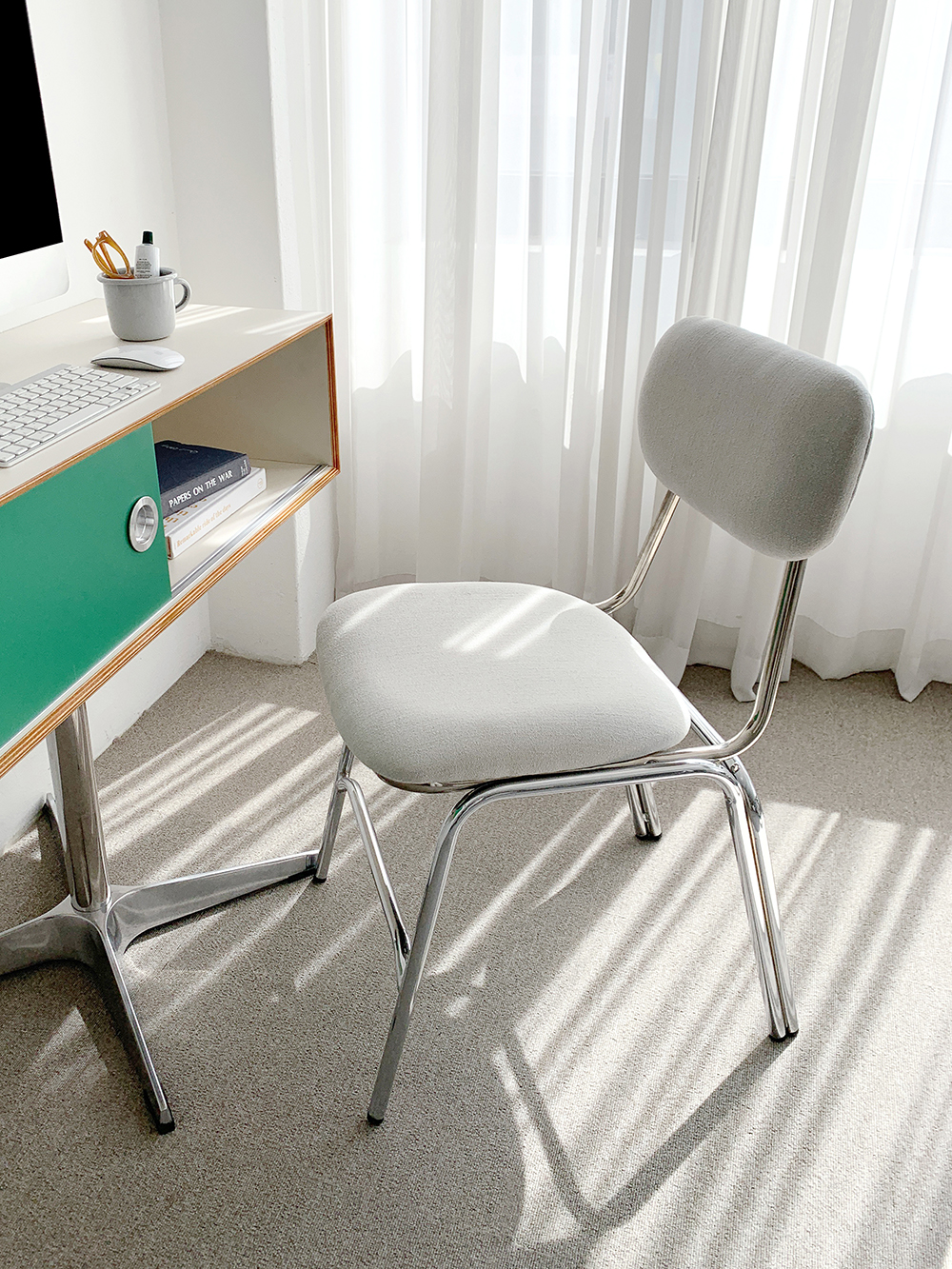 musk fabric steal chair (머스크 패브릭 체어)