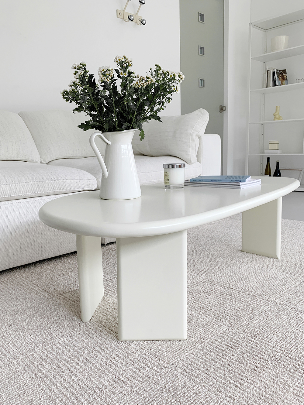 Peanut sofa table (피넛 소파 테이블)