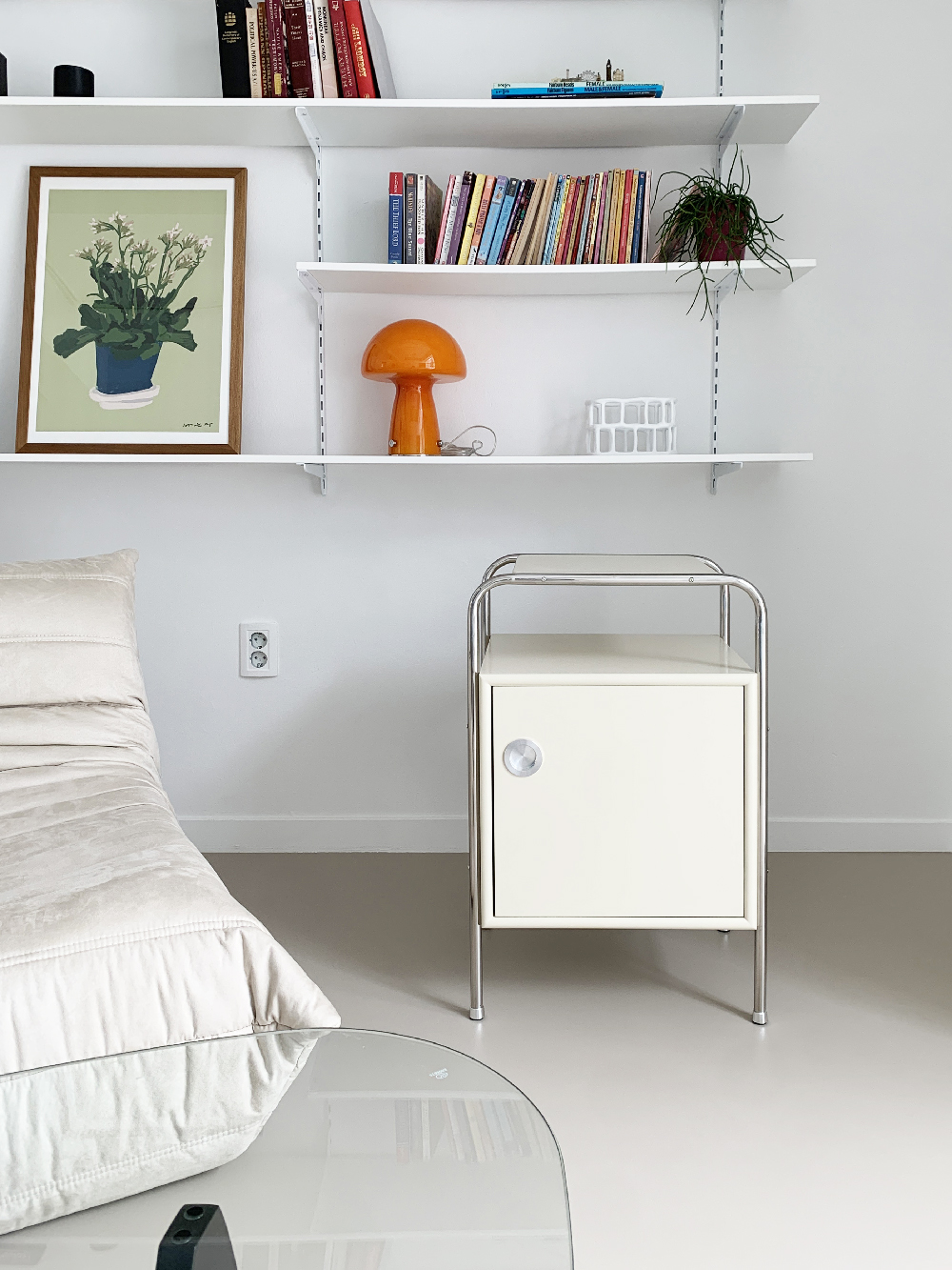 Butter morena side table (버터 모레나 사이드 테이블)