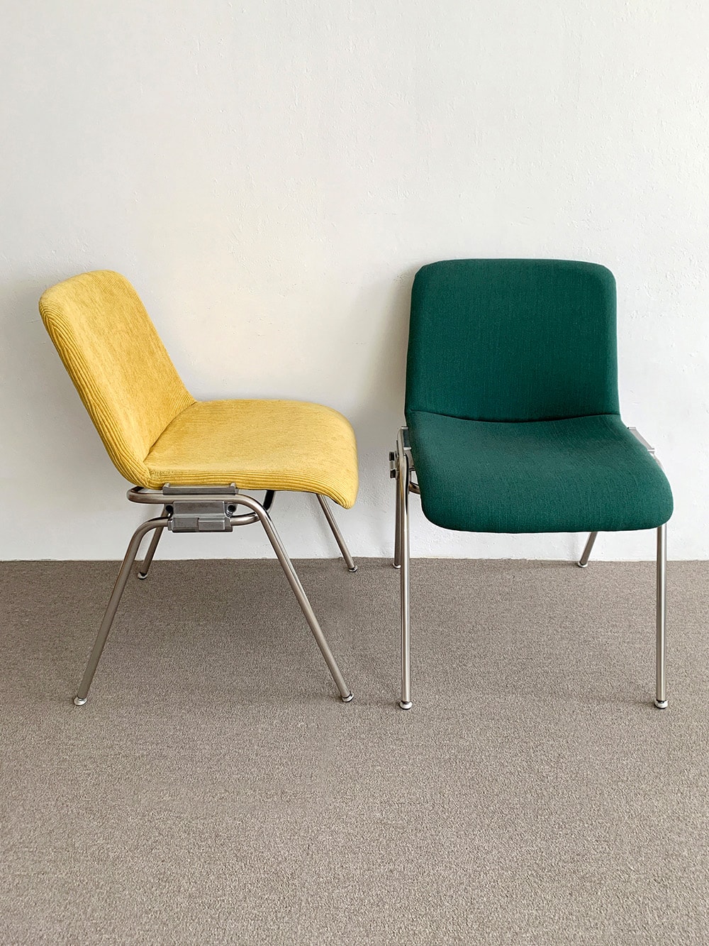 Classic to MOG chair (클래식 투 모그 체어)