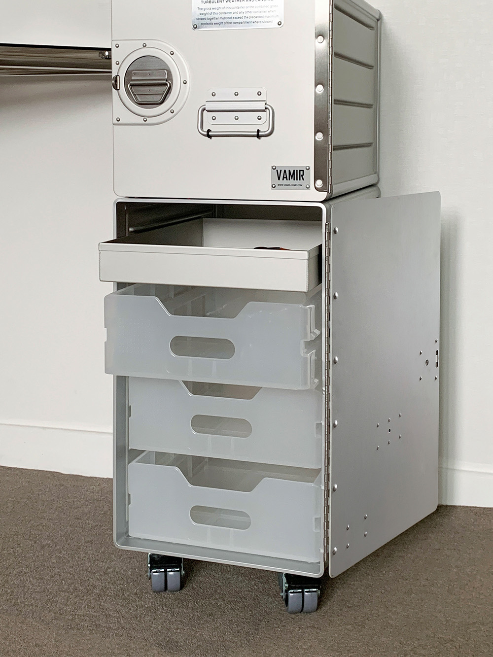 Aluminium air cabinet trolley (알루미늄 항공 캐비넷 트롤리 L)