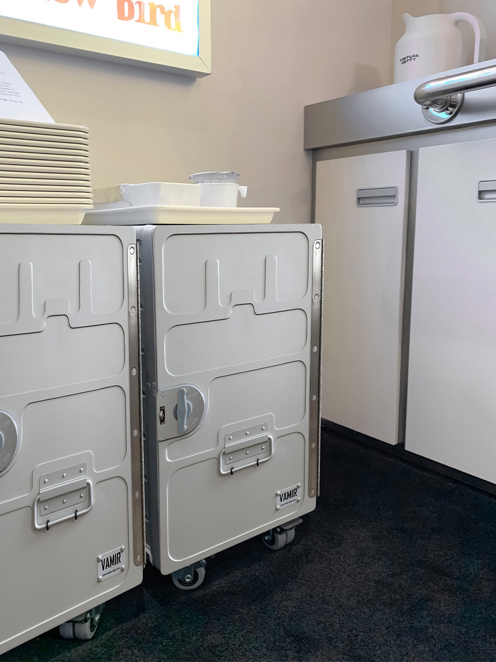 Aluminium air cabinet trolley (알루미늄 항공 캐비넷 트롤리 L)
