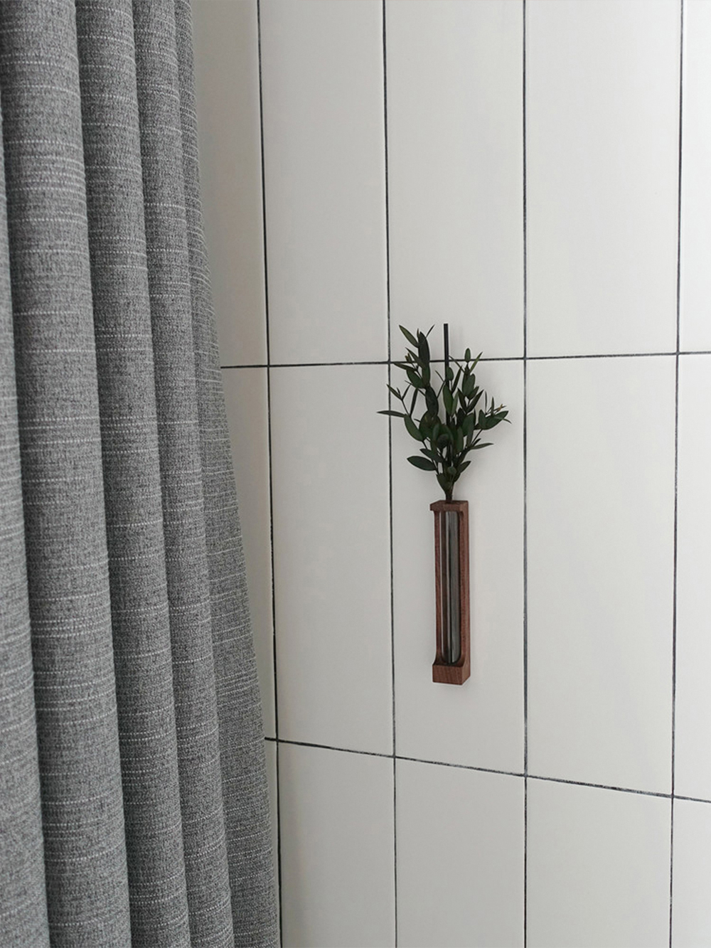 Wall hanging wood diffuser_eucalyptus (인테리어 벽걸이 원목 케이스 디퓨저_유칼립투스)