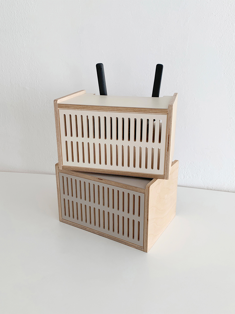 TV receiver storage box (자작 HPL 호마이카 tv 셋톱박스 보관함)