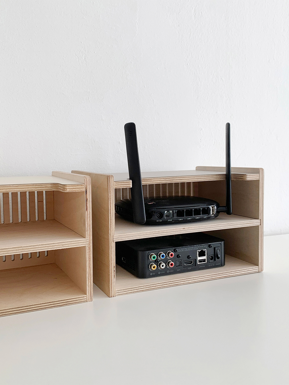 TV receiver storage box (자작 HPL 호마이카 tv 셋톱박스 보관함)