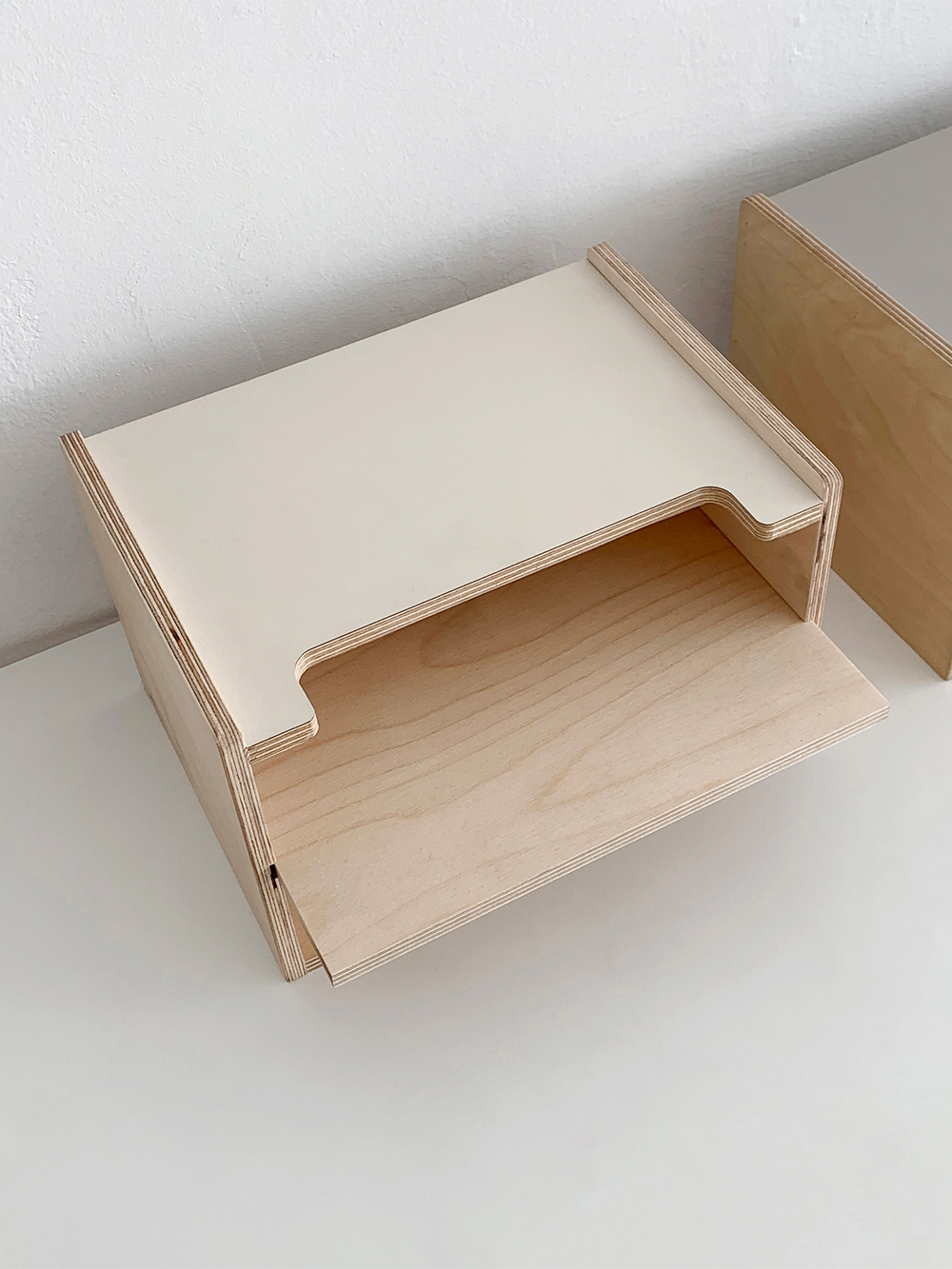 TV receiver storage box (자작 HPL 호마이카 tv 셋톱박스 보관함)