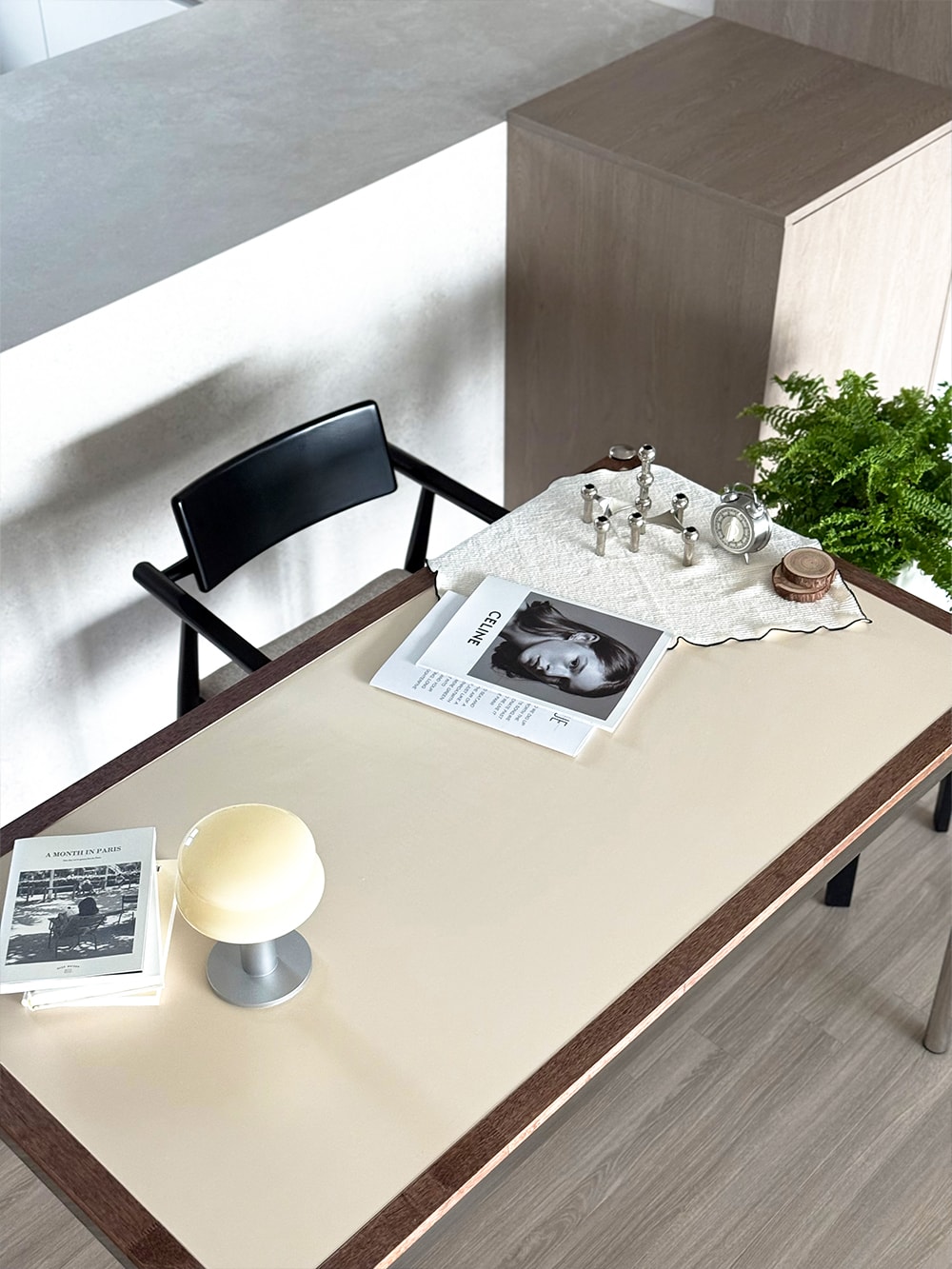 Rustic comfort dining table (러스틱 컴포트 다이닝 테이블)