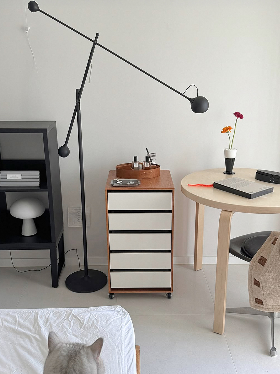 Camel drawer trolley (카멜 서랍 트롤리)