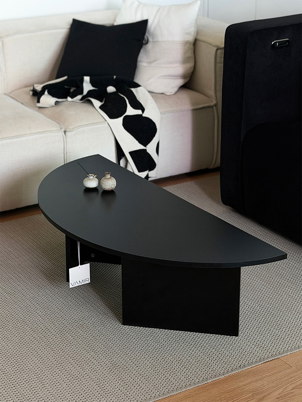 Halfmoon wide sofa table (하프문 와이드 소파 테이블)