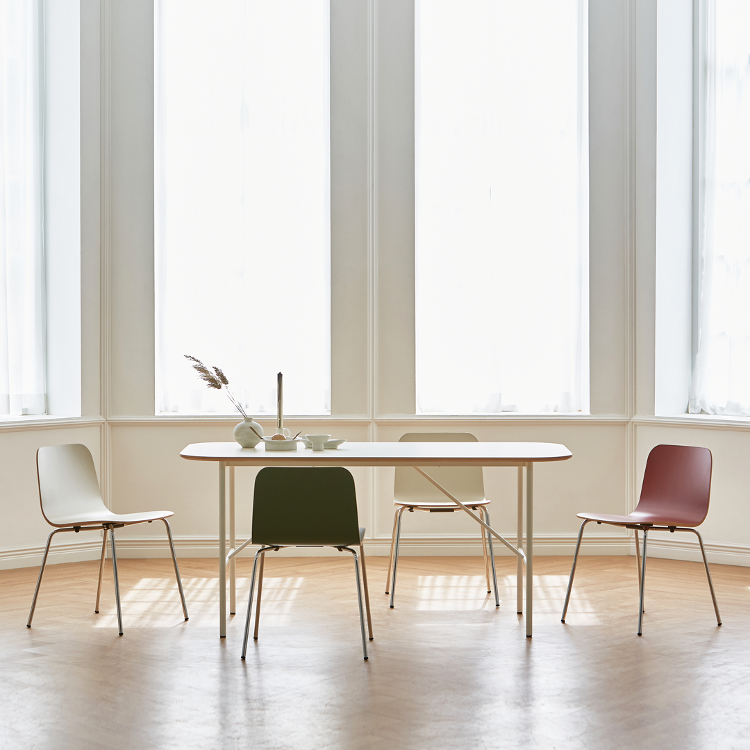 M-80 1600 Table