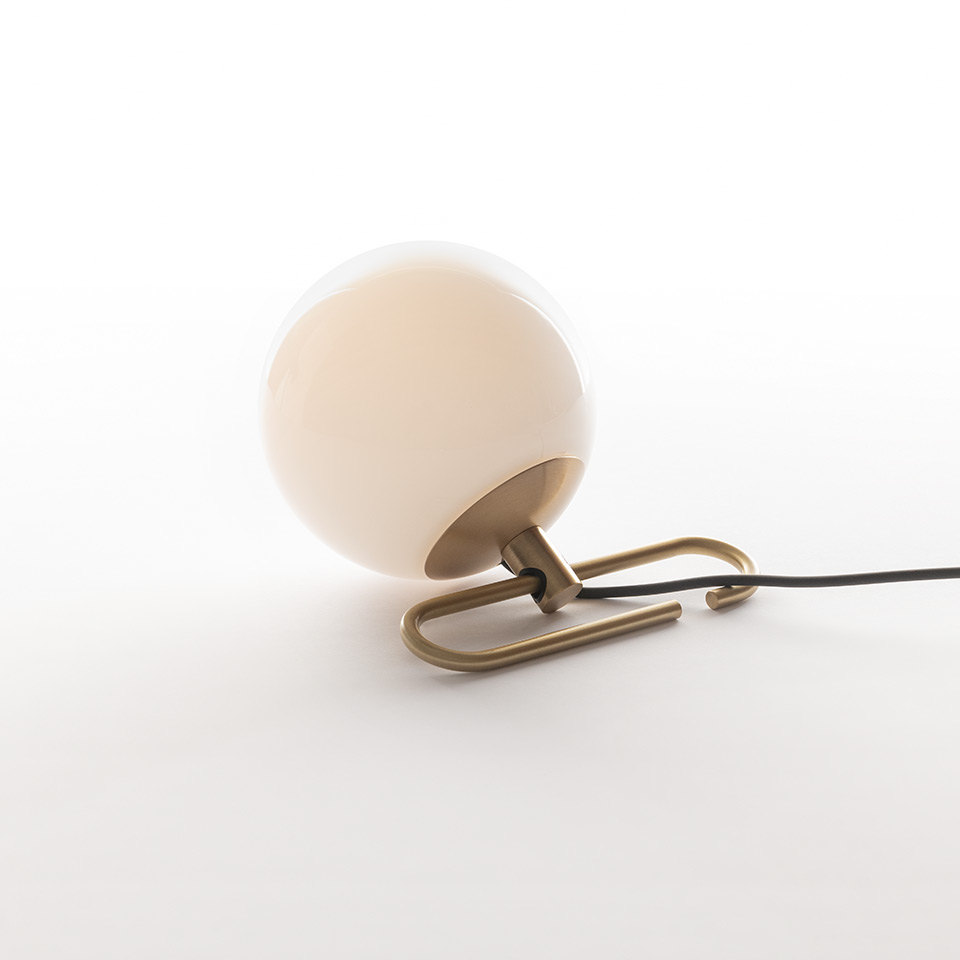 [Artemide] NH1217