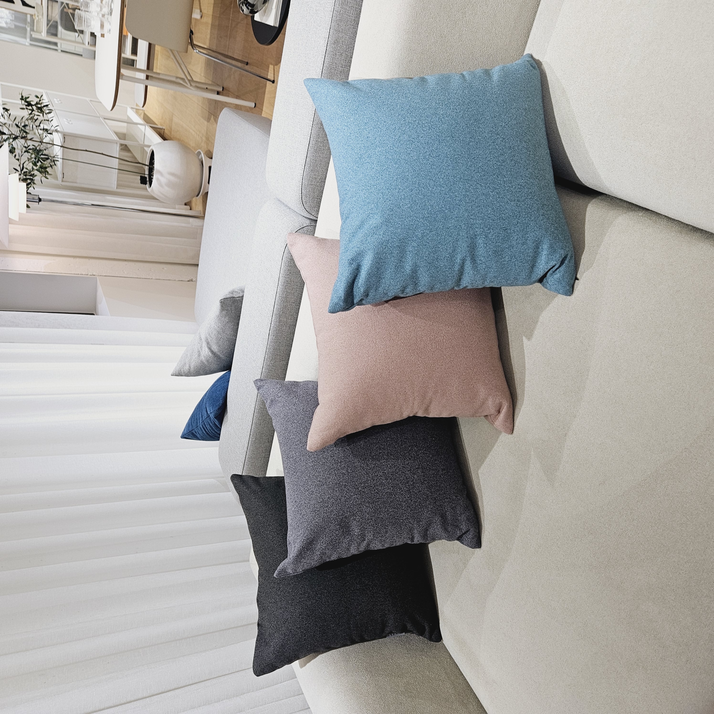 [Clearance Sale] LYKKE Cushion 2+1