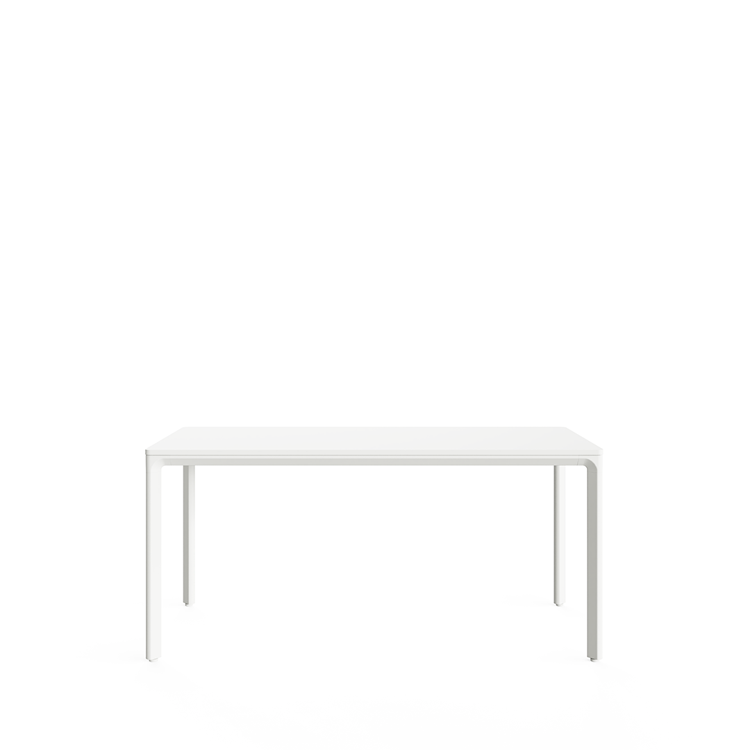 EDGE Basic Desk (1600x750)