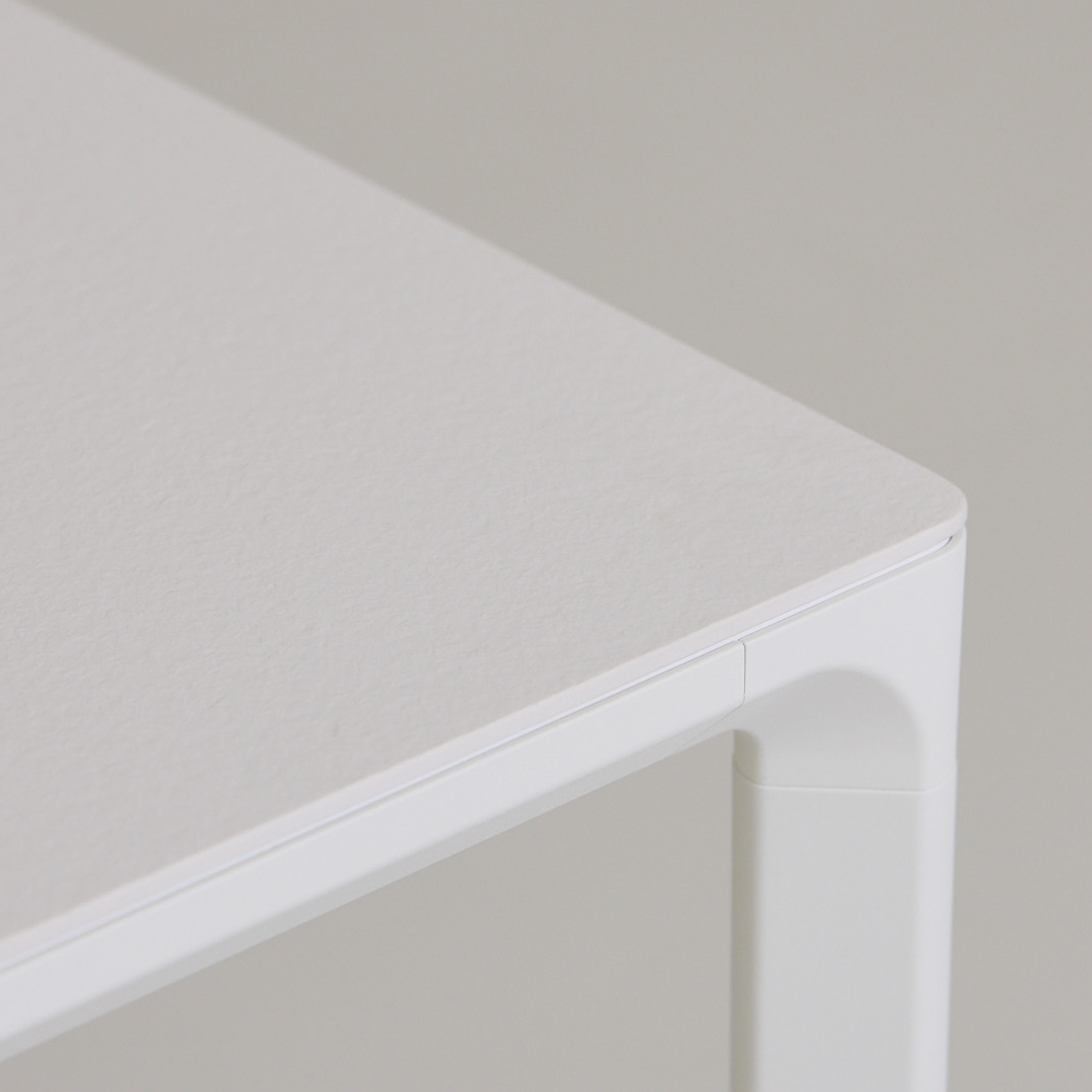 EDGE Ceramic Table 1990