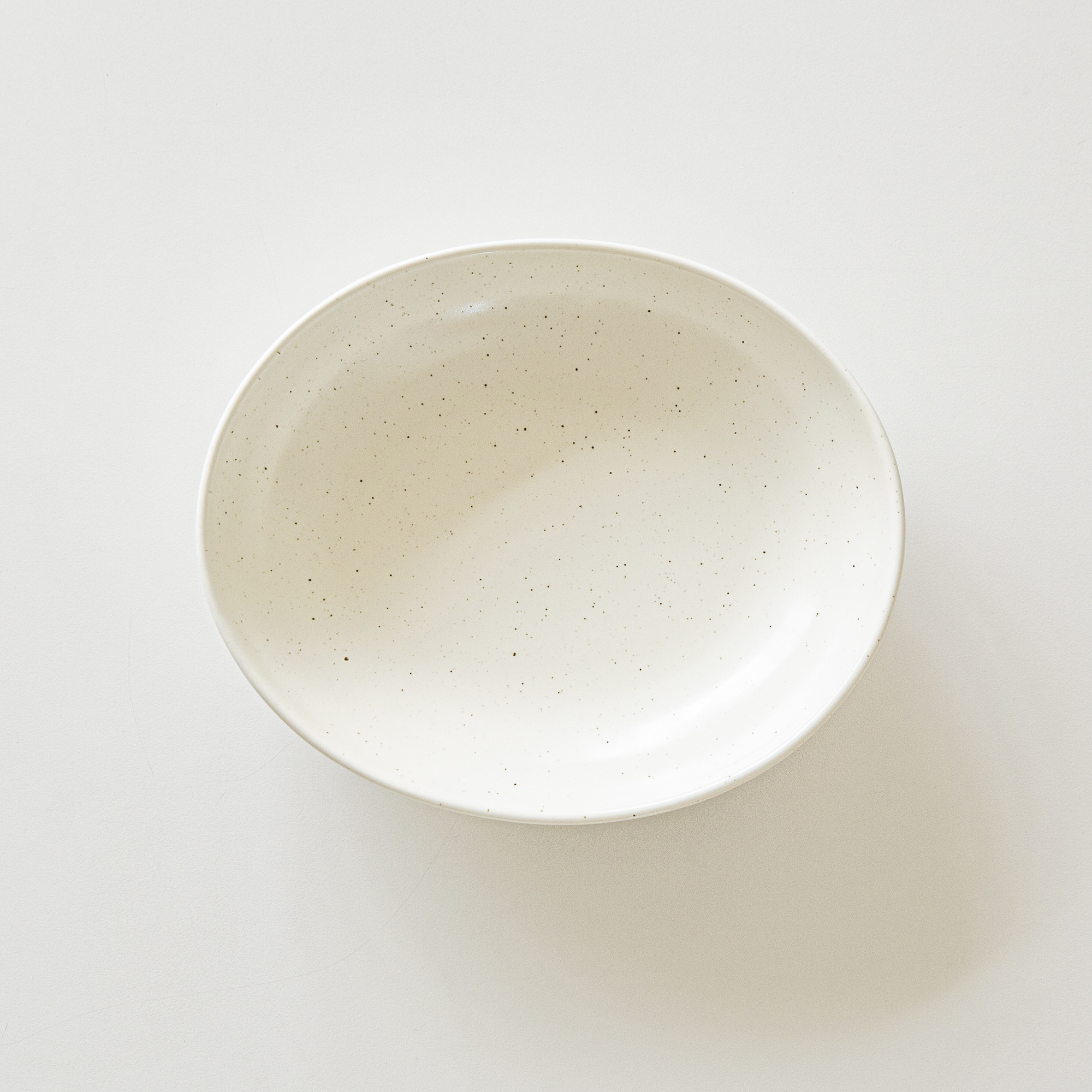 [April] 오발볼 L