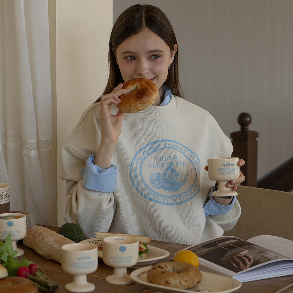 [ epigram x momur ] 맨투맨_크림