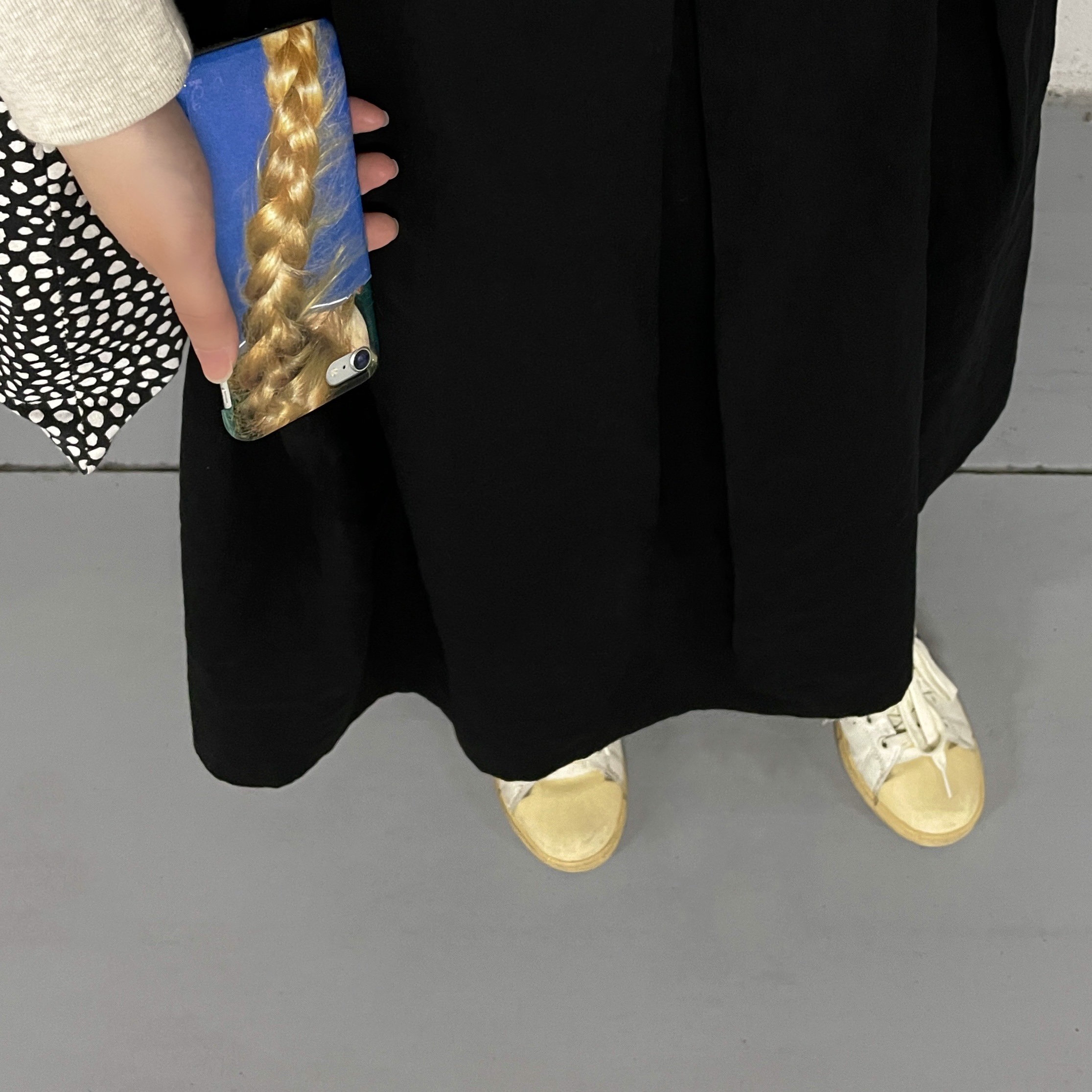 Tail case