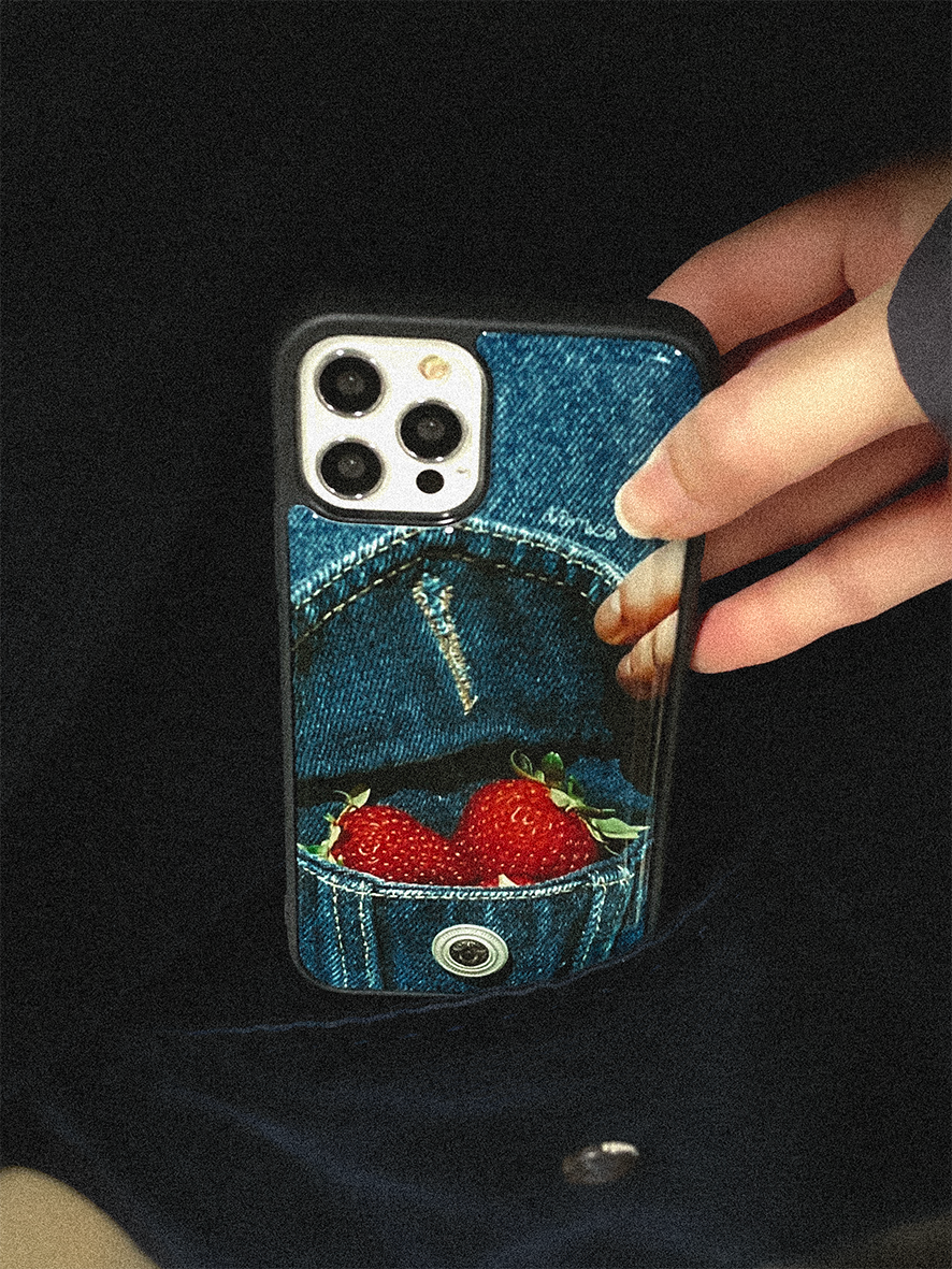 Strawberry Guy [epoxy]