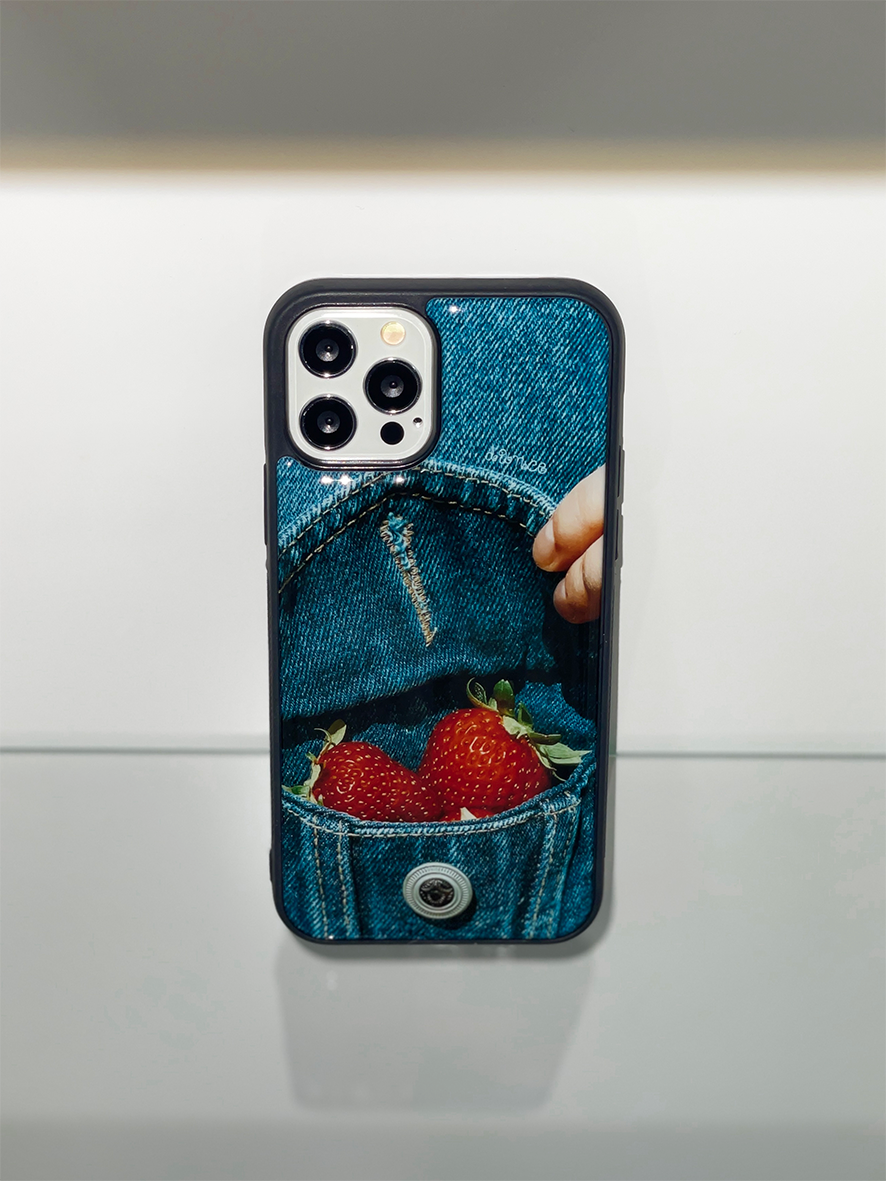 Strawberry Guy [epoxy]