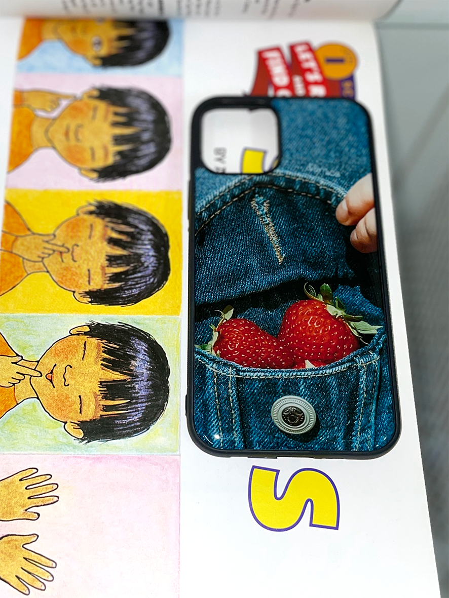 Strawberry Guy [epoxy]