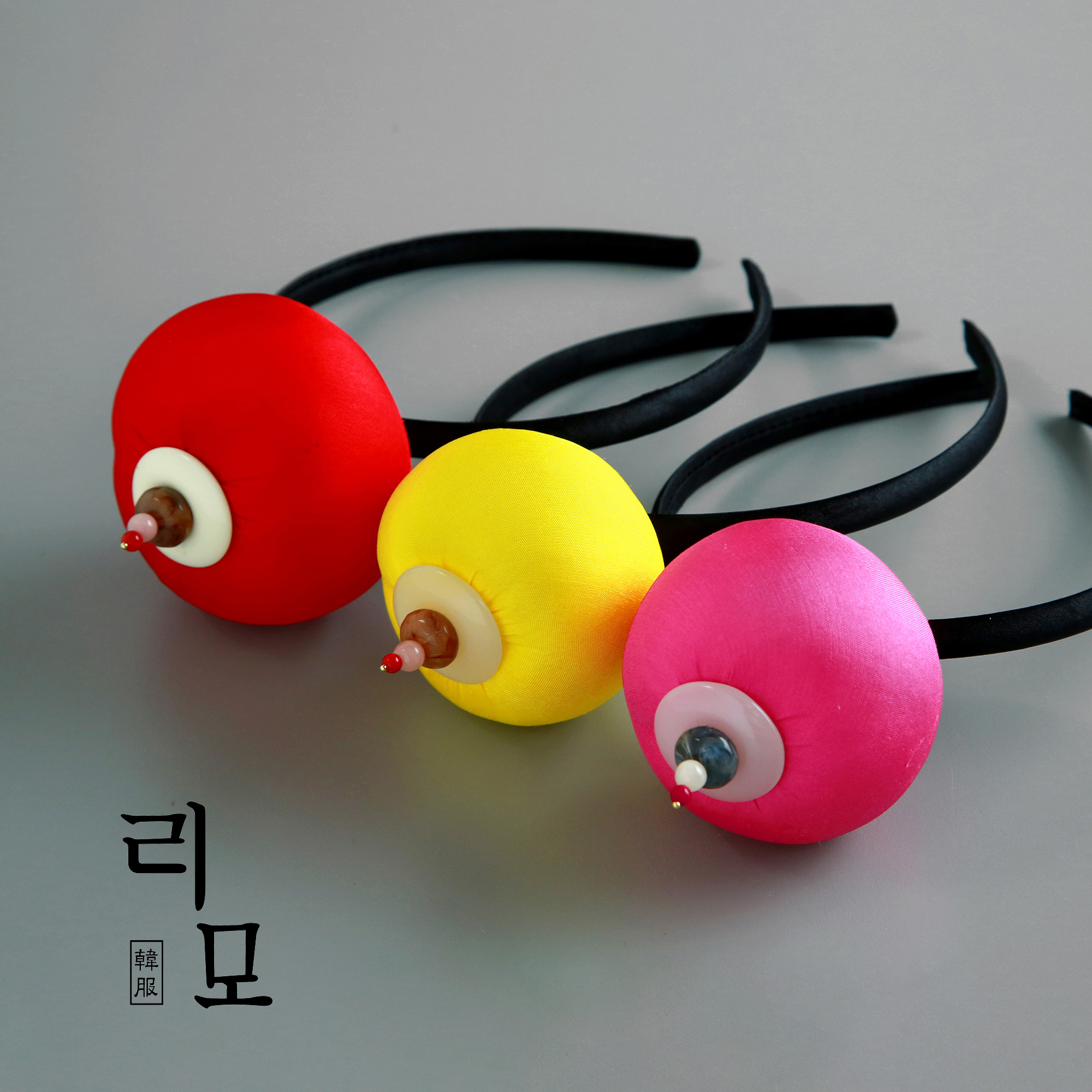 리모 여아 한복 머리띠 본견(실크) 원석 장식 헤어 악세사리 장신구 소품