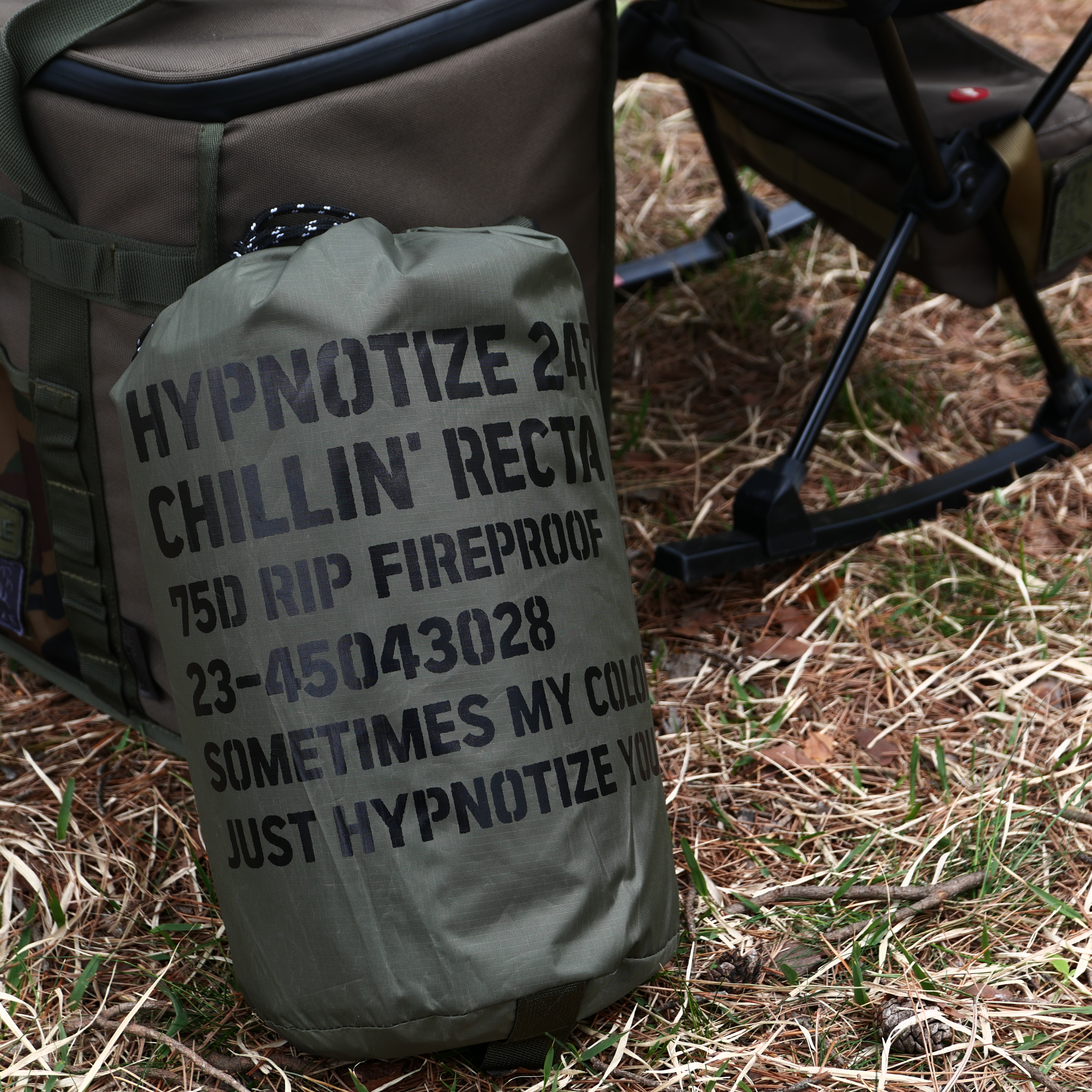 [힙노타이즈] CHILLIN RECTA 450 TARP 칠린 렉타450 올리브피그먼트 타프
