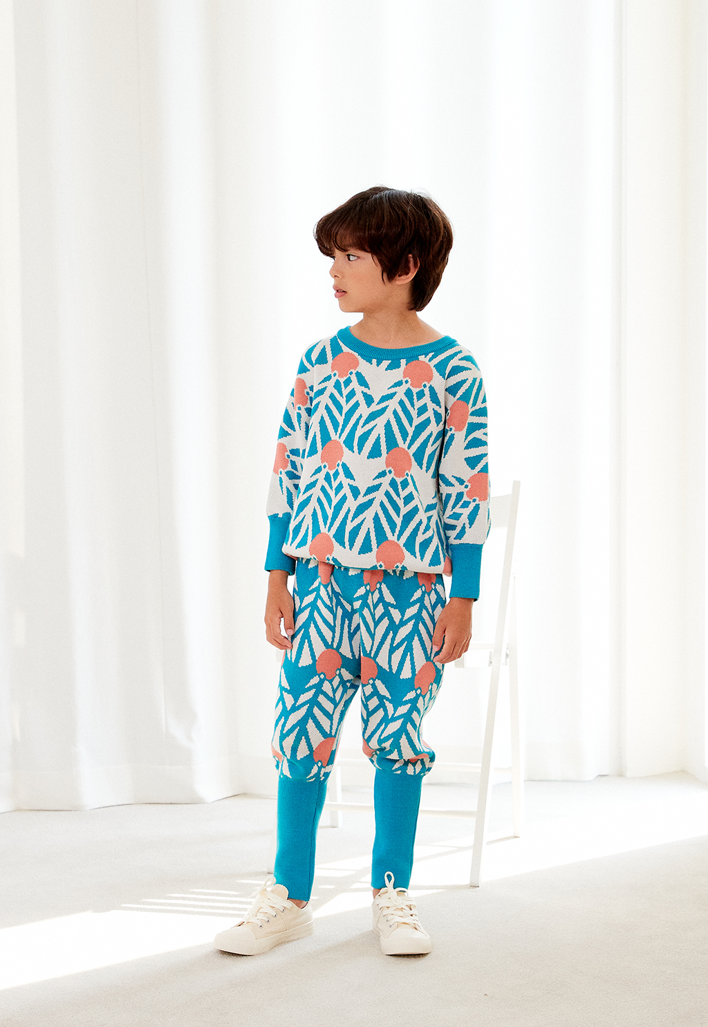 BUTTERFLY SWEATER PANTS