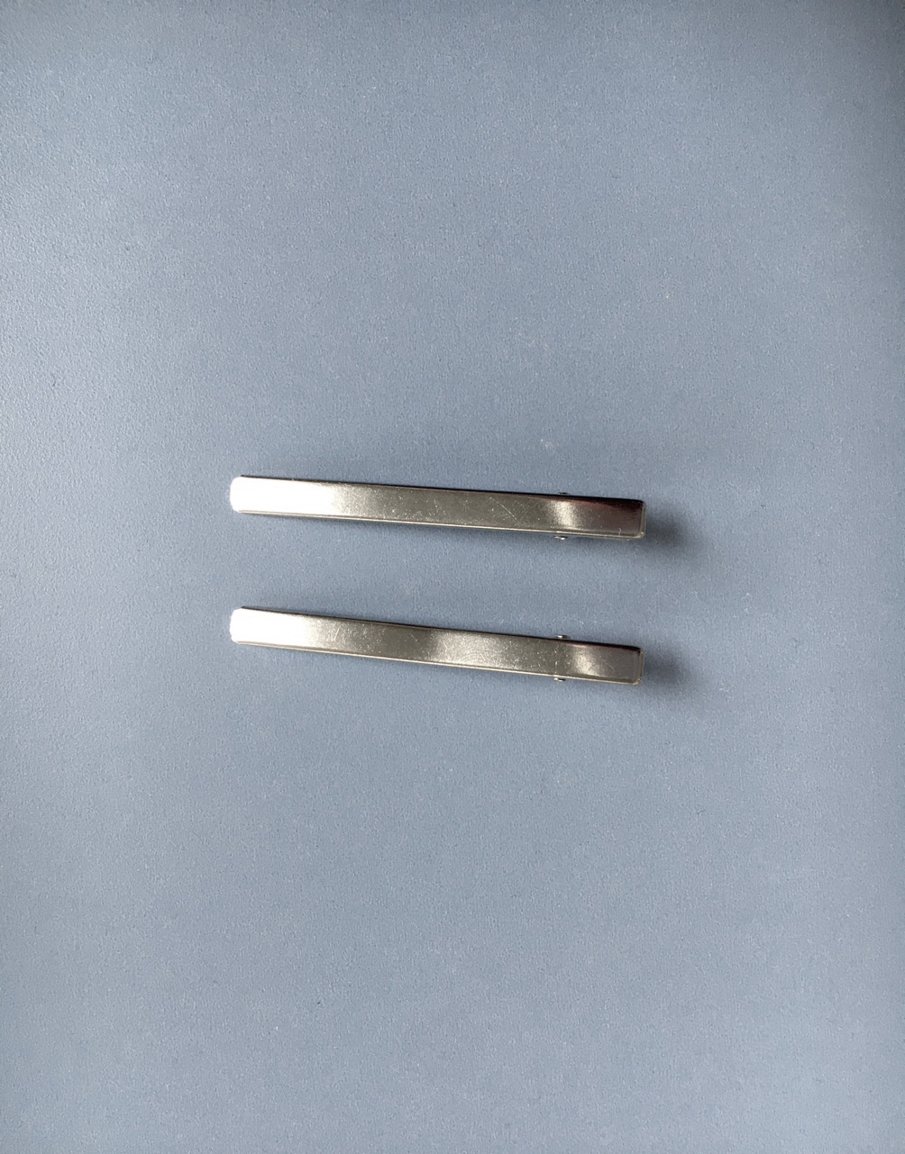 Silver pin (2piece)