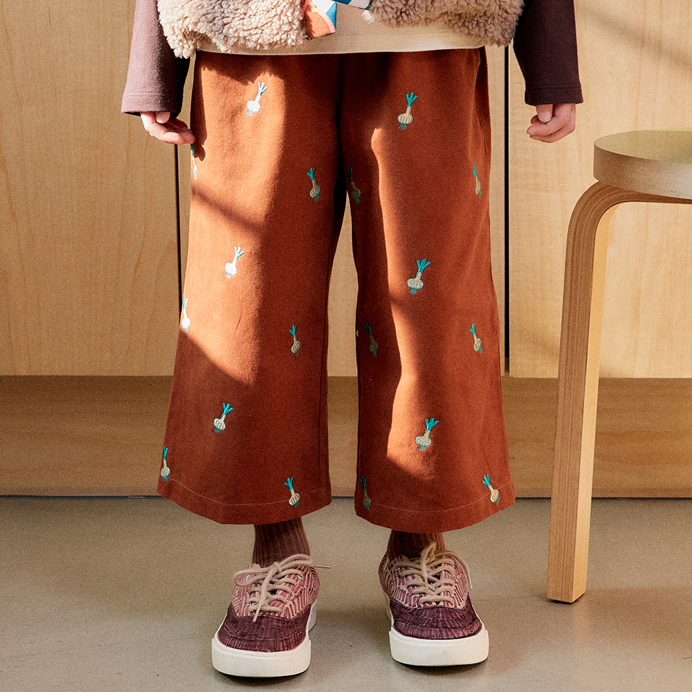 ONION PANTS -BROWN