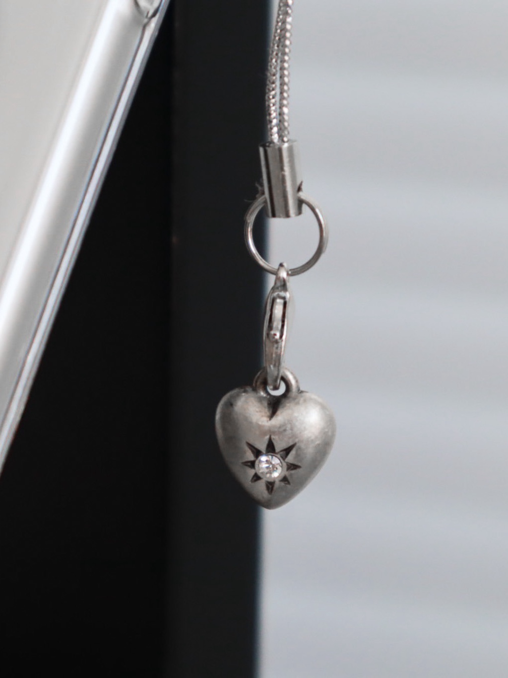 Vintage love tie keyring