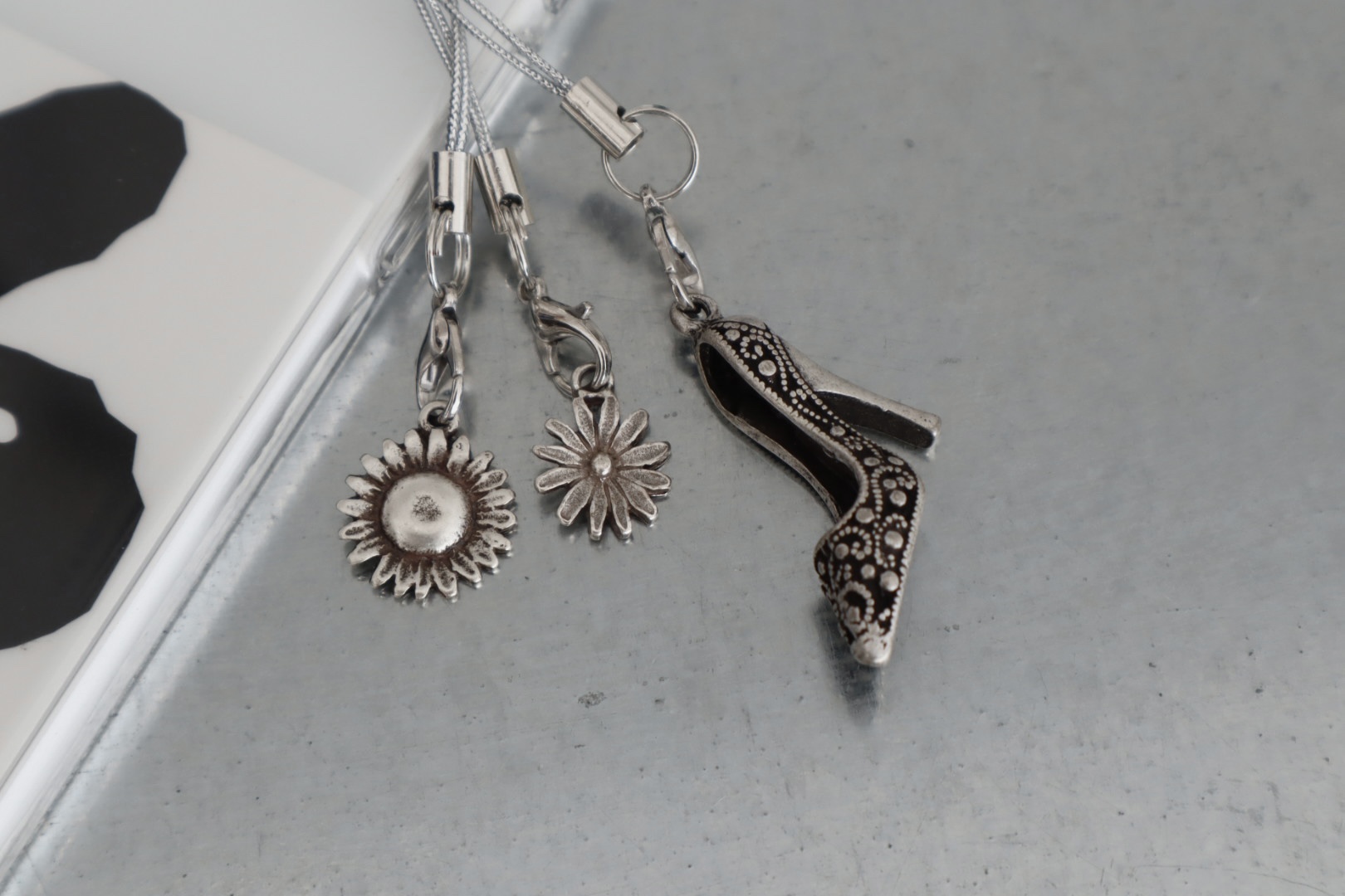 Boots tie keyring