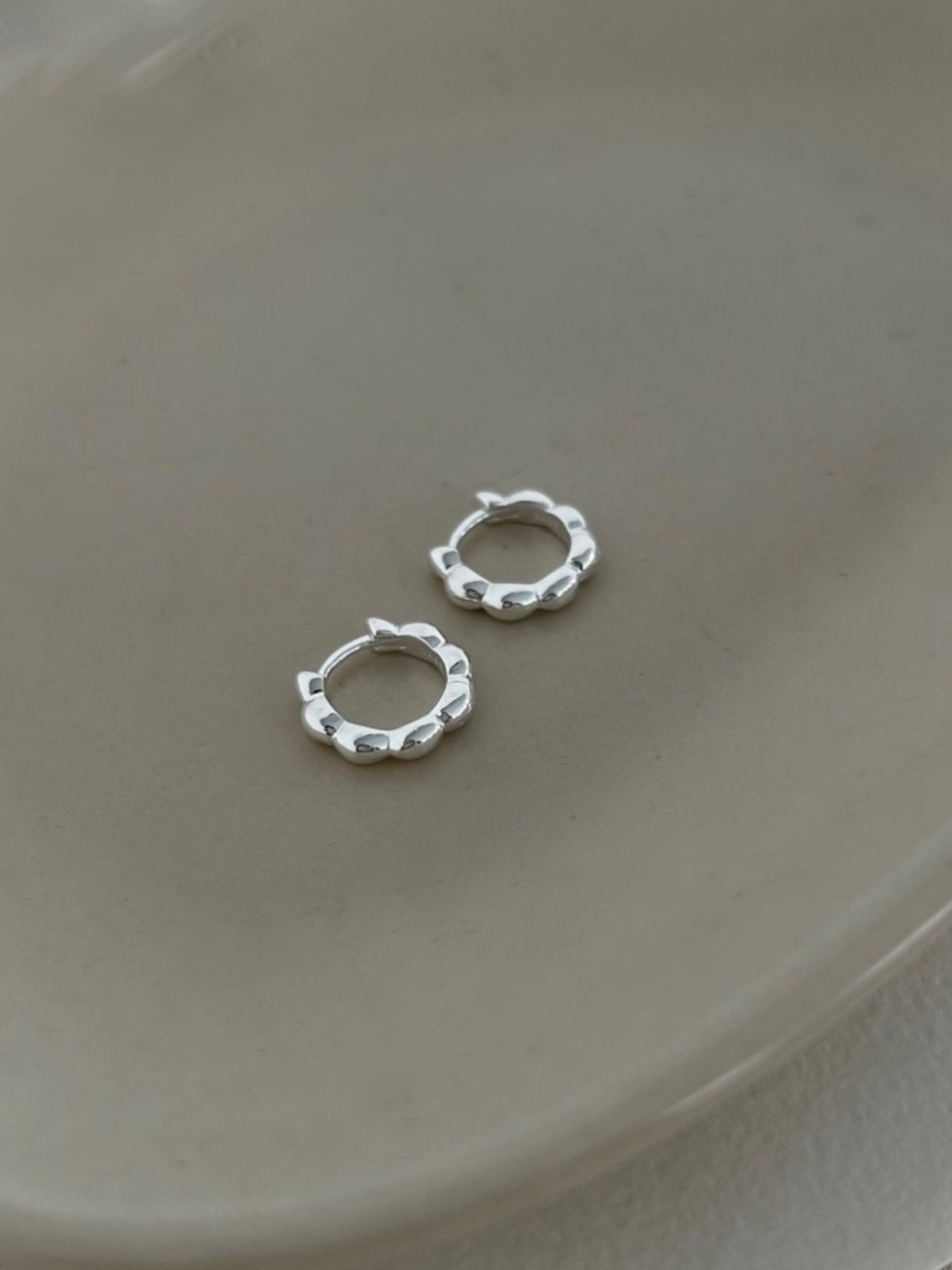 Chewisty one-touch earring • silver925
