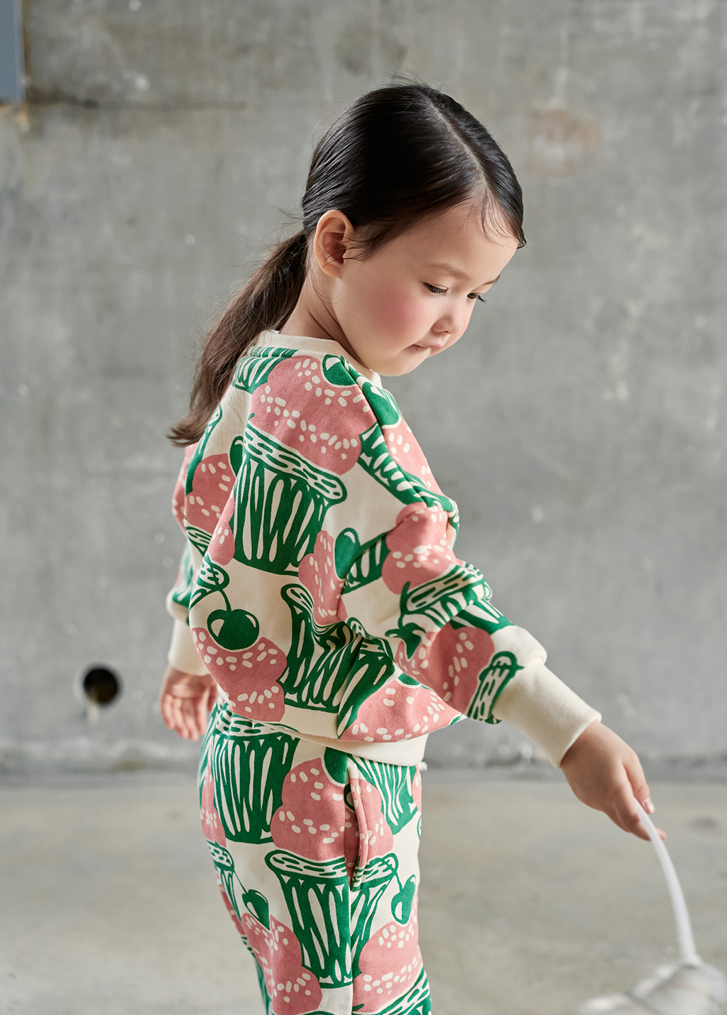 CUPCAKE SWEAT TOP