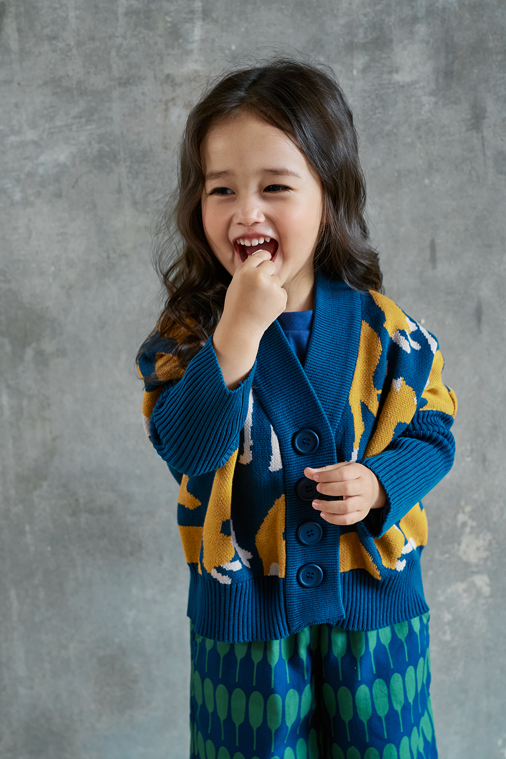 GREYHOUND WIDE CARDIGAN
