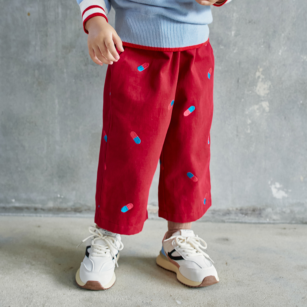 CAPSULE EMB PANTS