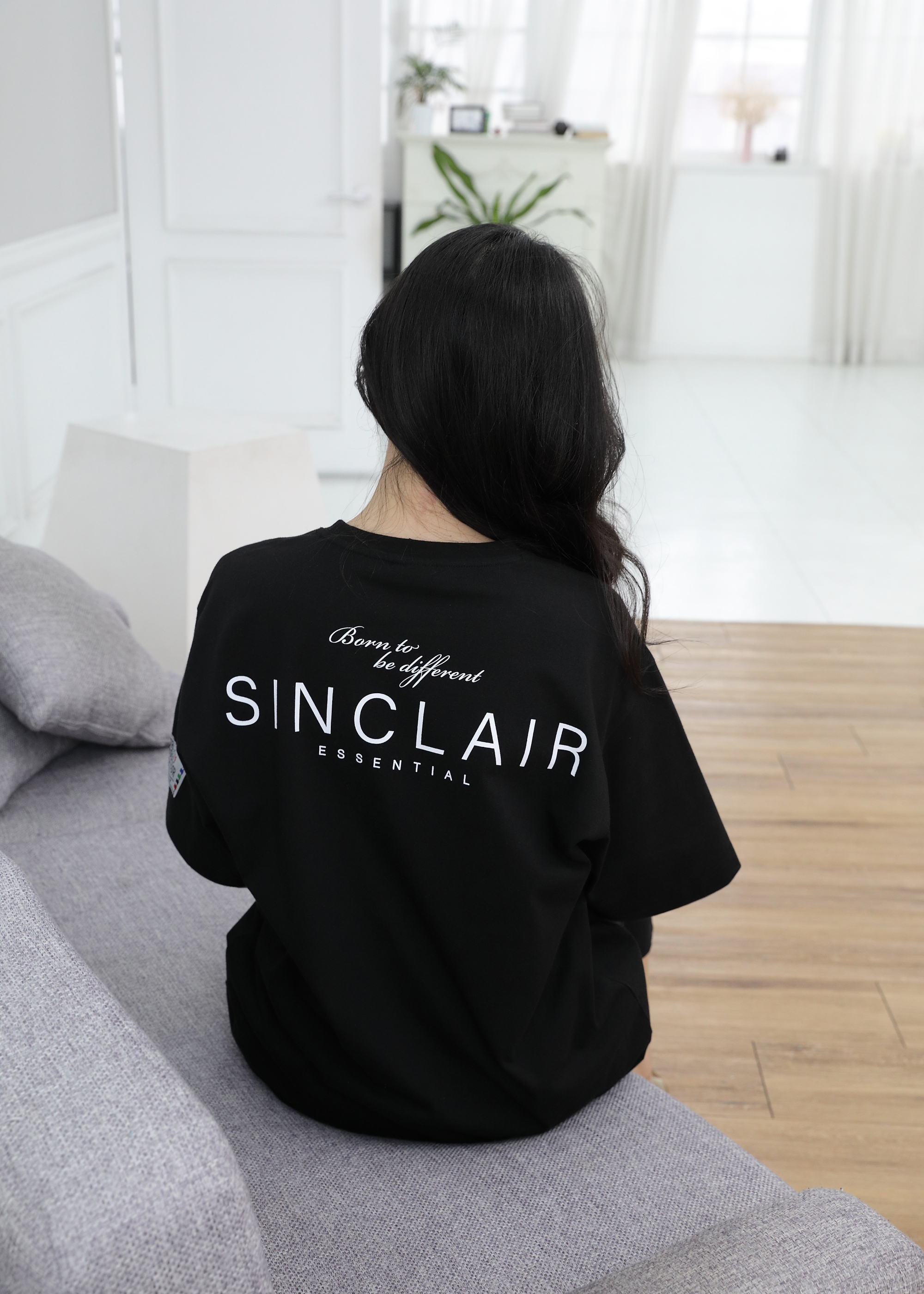 SINCLAIR 싱클레어 에센셜 네크포인트 유니섹스 티셔츠 블랙 오버핏 빅사이즈 반팔 남자 여자