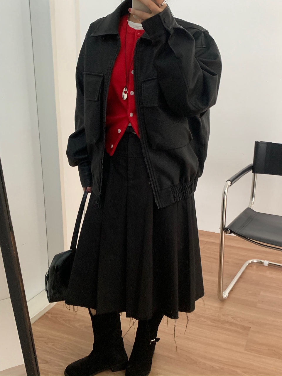 로웰샵 / 기획 강추 벨드 포켓 카라 투웨이 레더 자켓 (2color)
