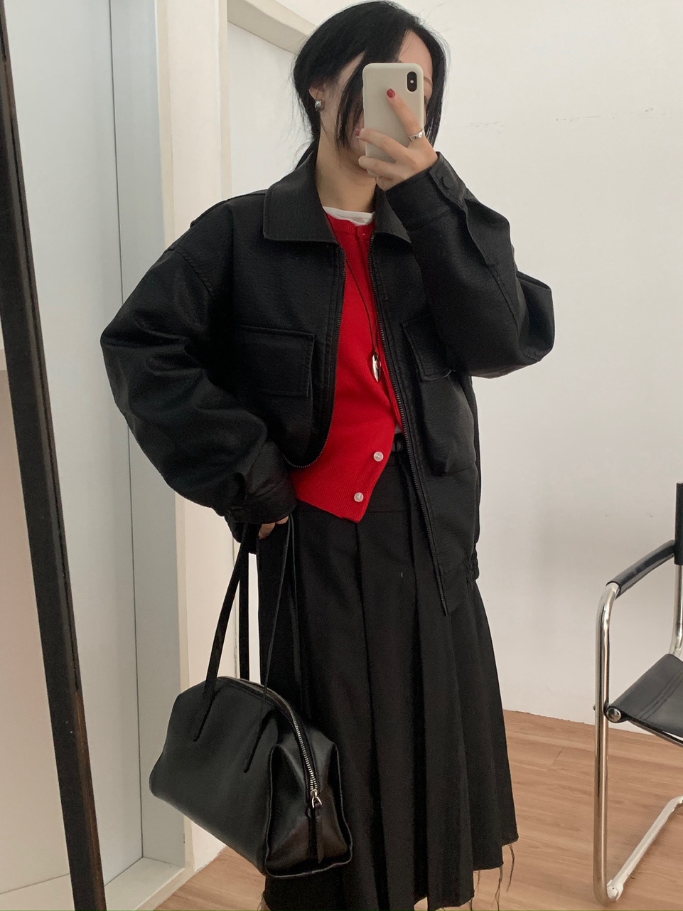 로웰샵 / 기획 강추 벨드 포켓 카라 투웨이 레더 자켓 (2color)