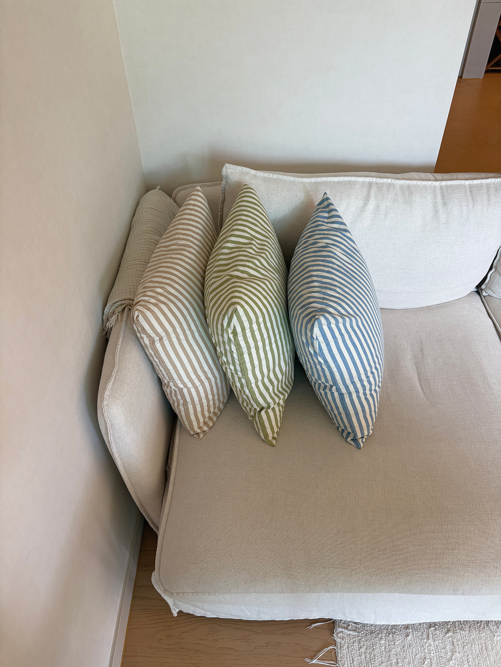 dawn cushion cover