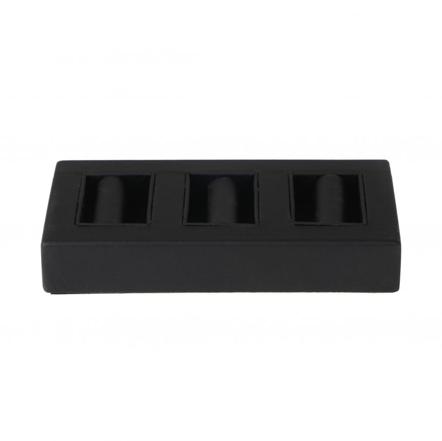 인조가죽 포인트 3구 반지 진열대 블랙 7x13.5x2cm