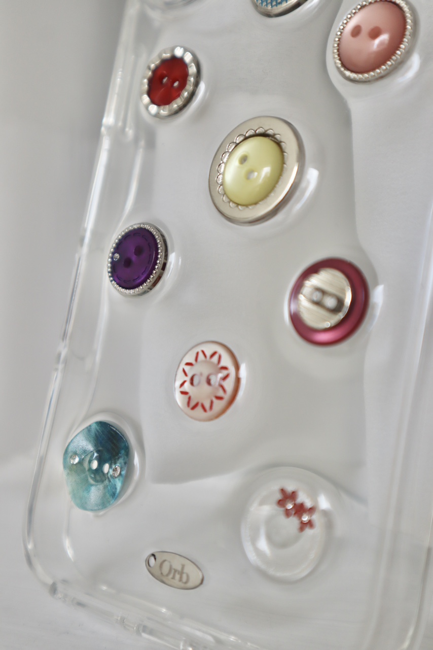 Button case 02 vintage love