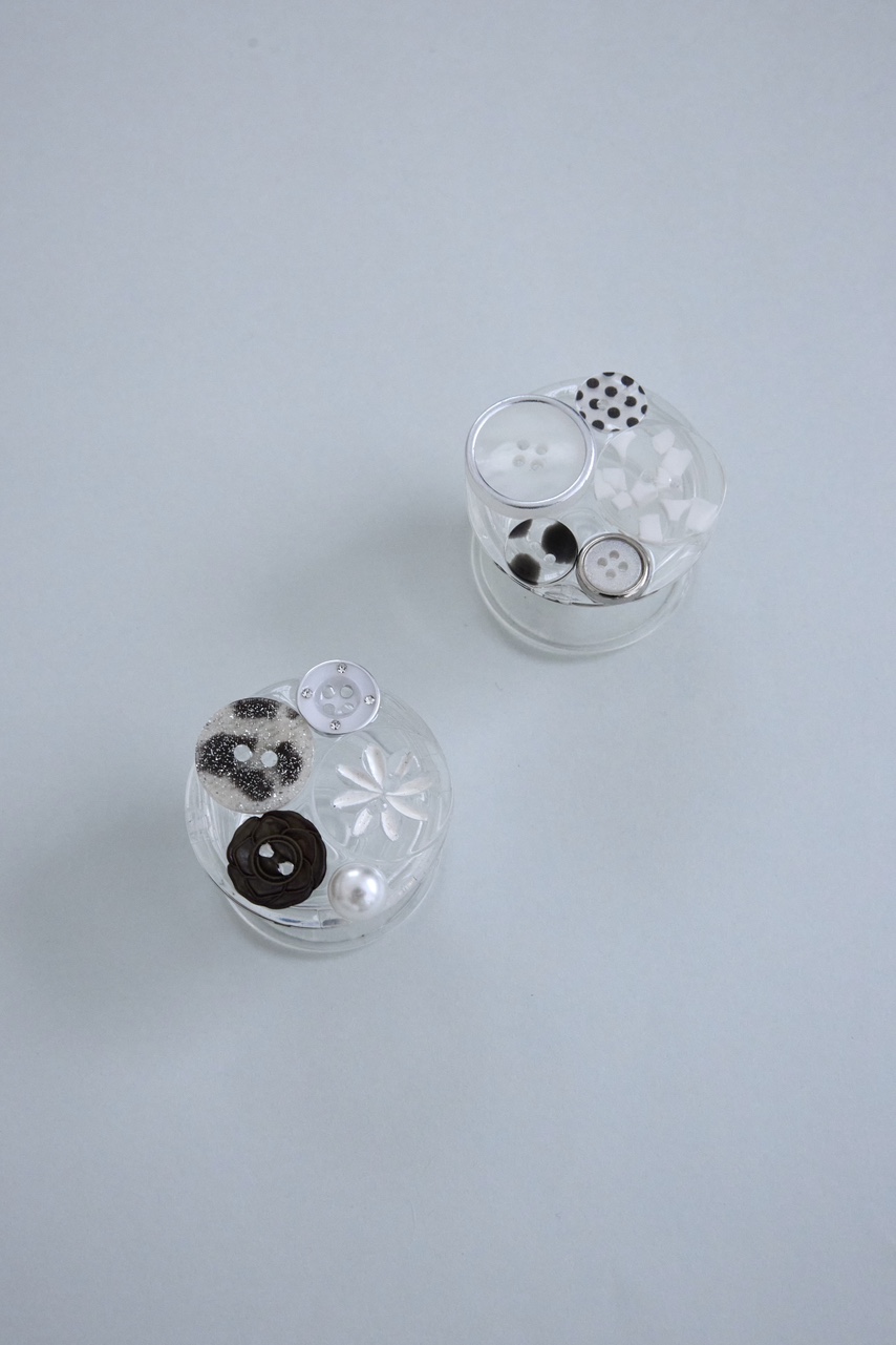 Button tok 02